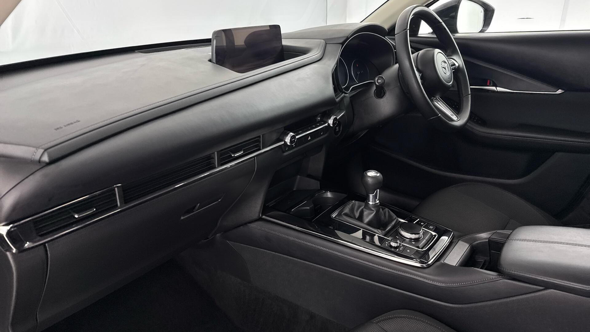 Mazda CX-30 view 10