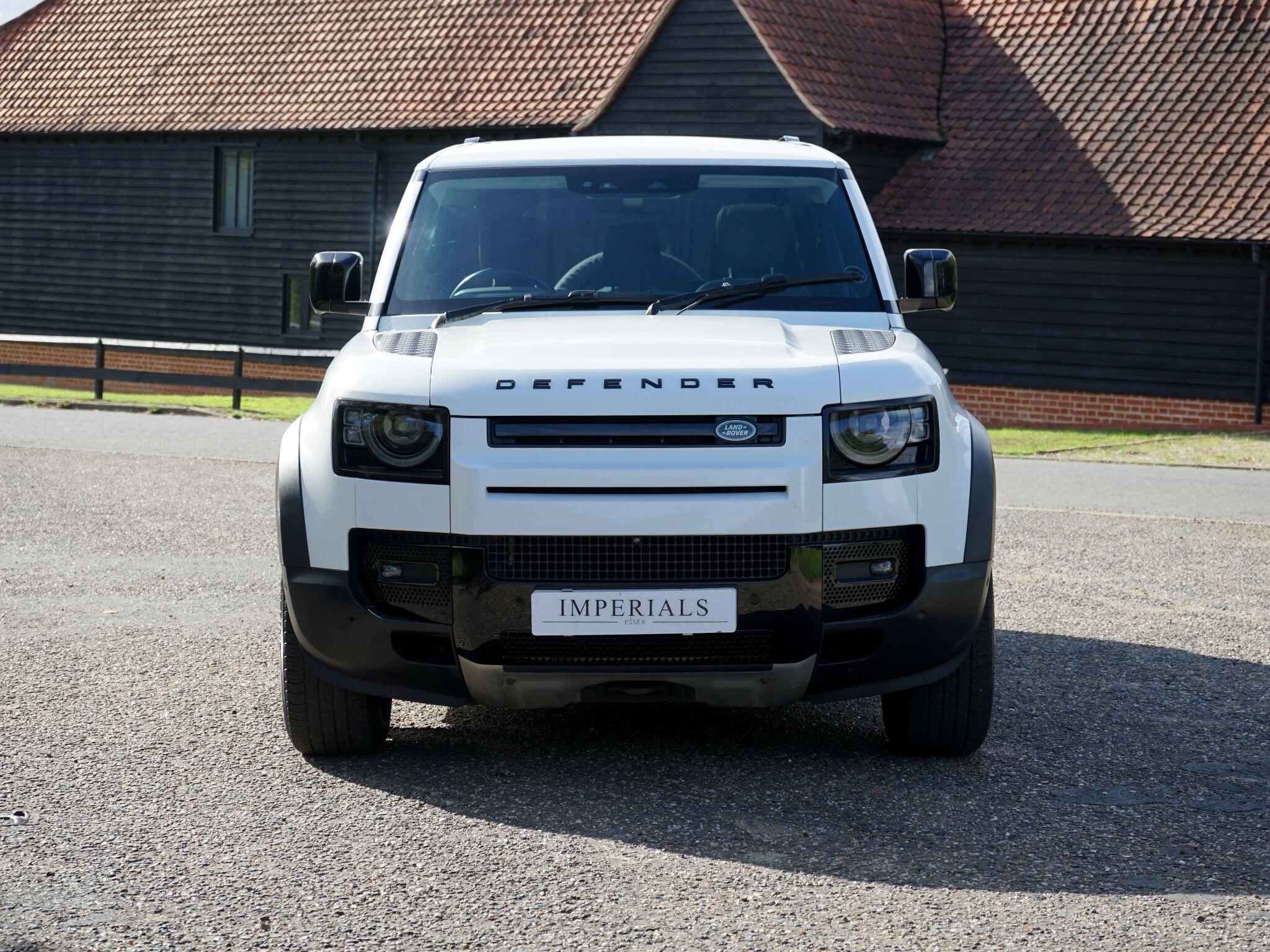 Land Rover Defender view 11