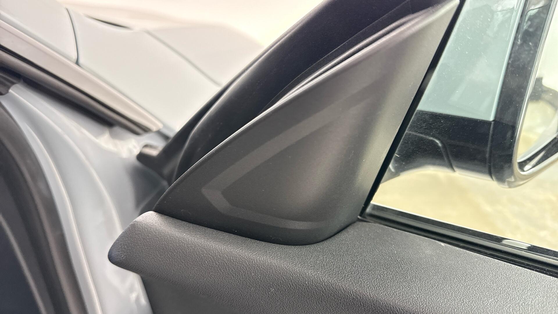 BMW 2 Series view 20