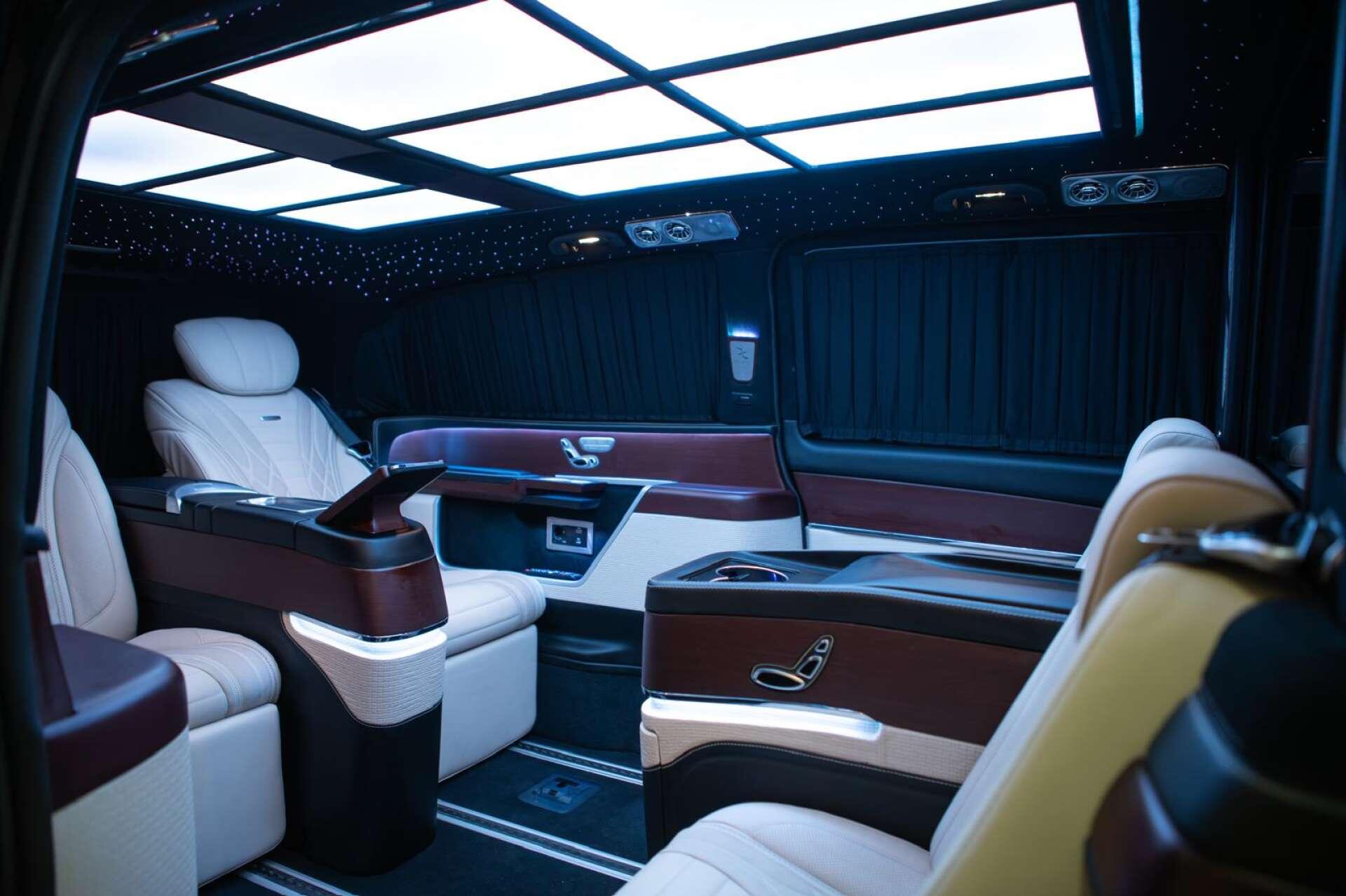 Mercedes-Benz V Class view 16