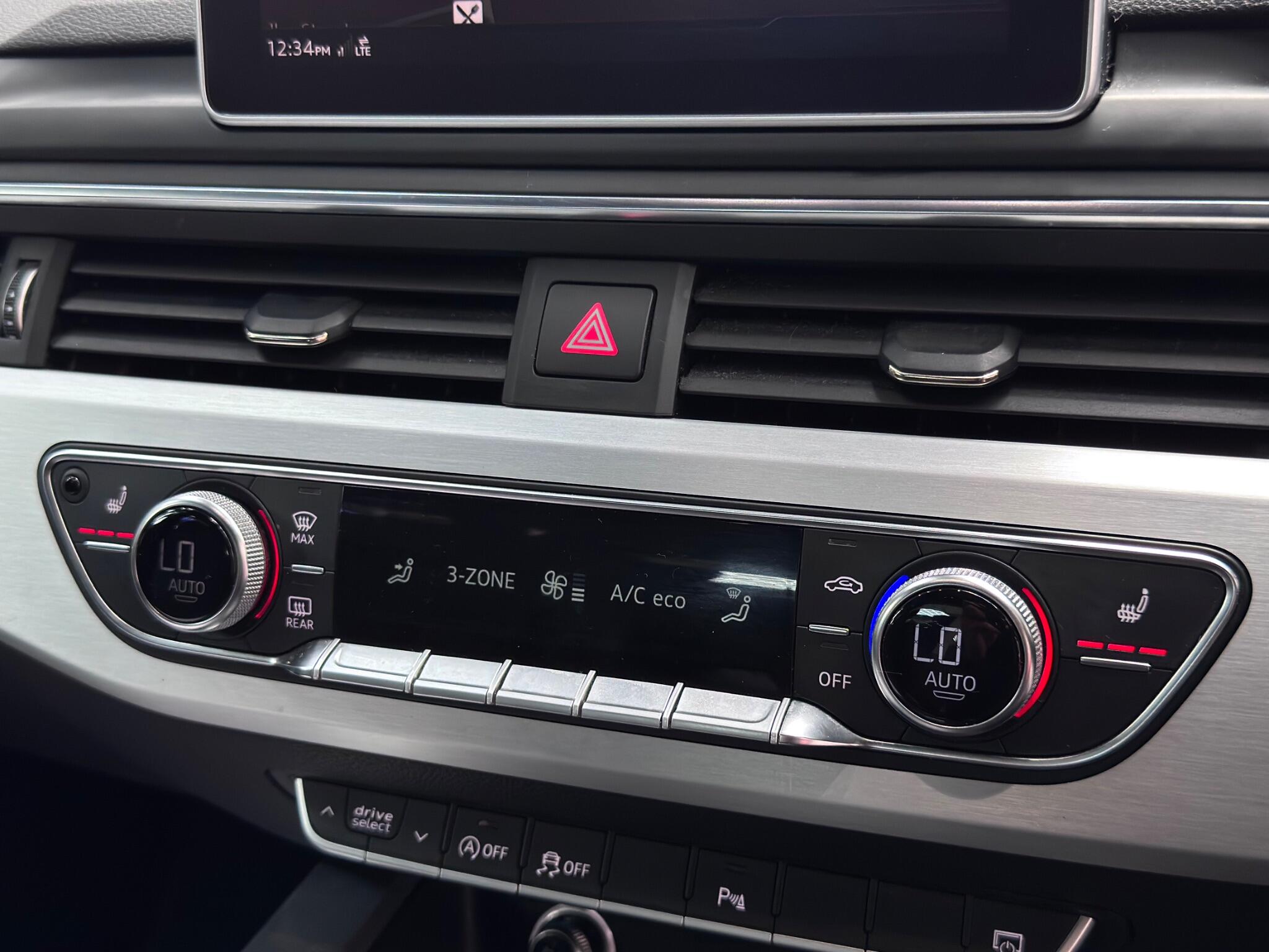 Audi A4 view 11