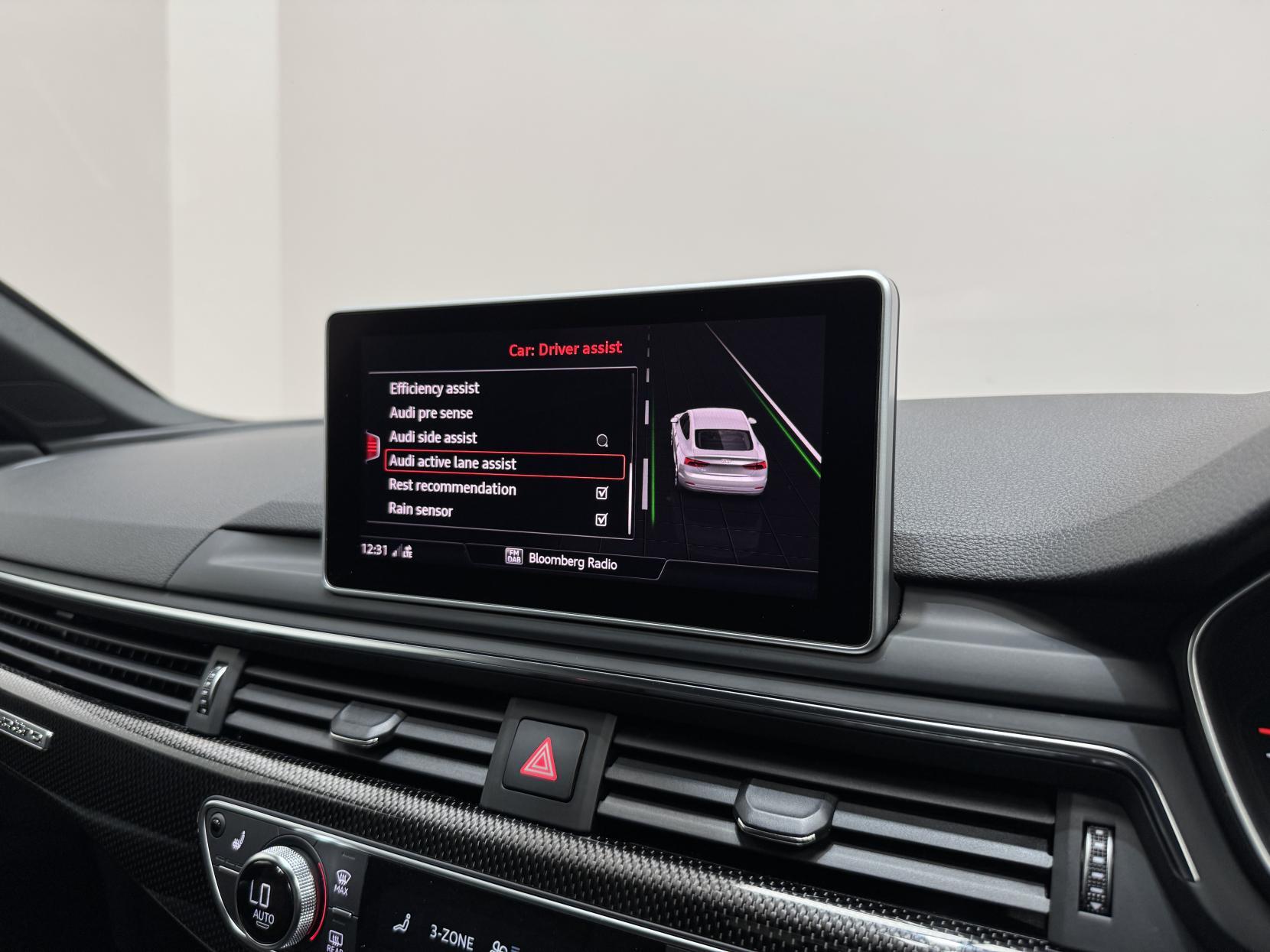 Audi S5 view 30