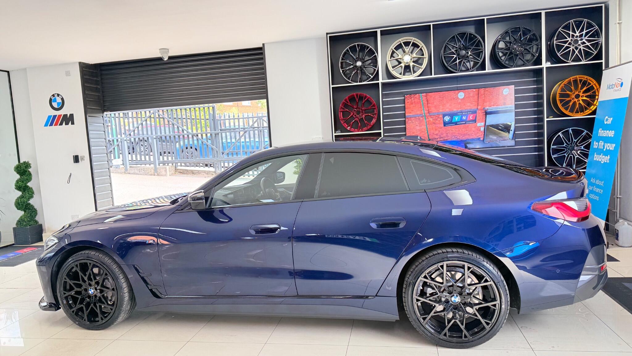 BMW I4 view 40