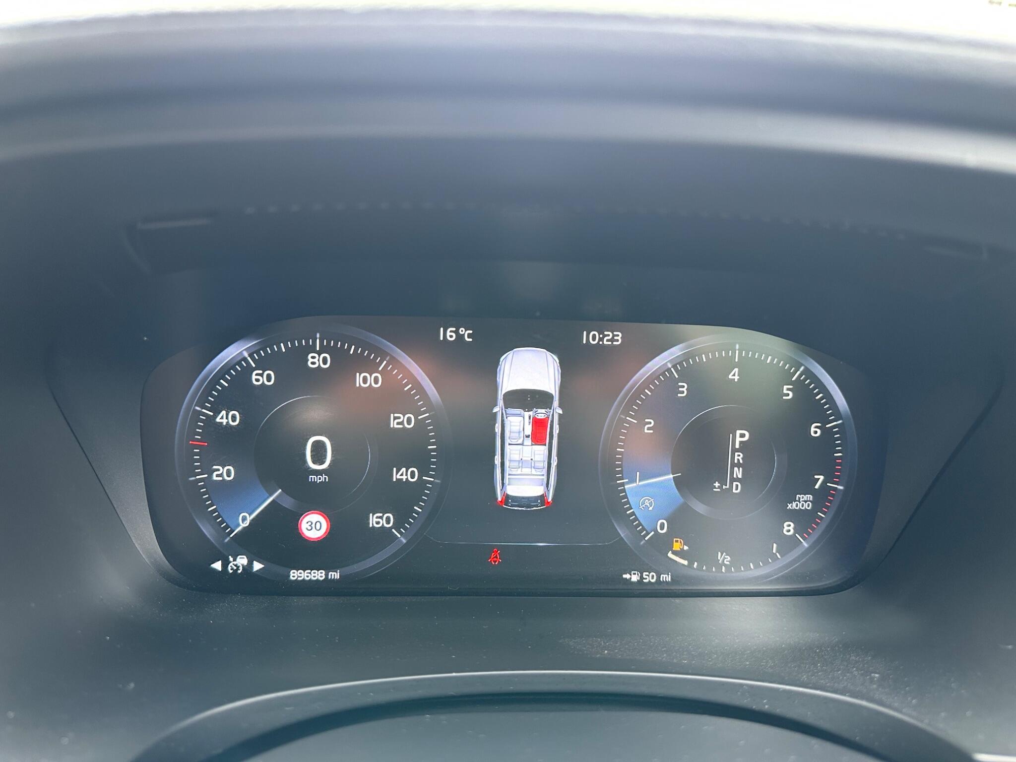 Volvo V90 view 18