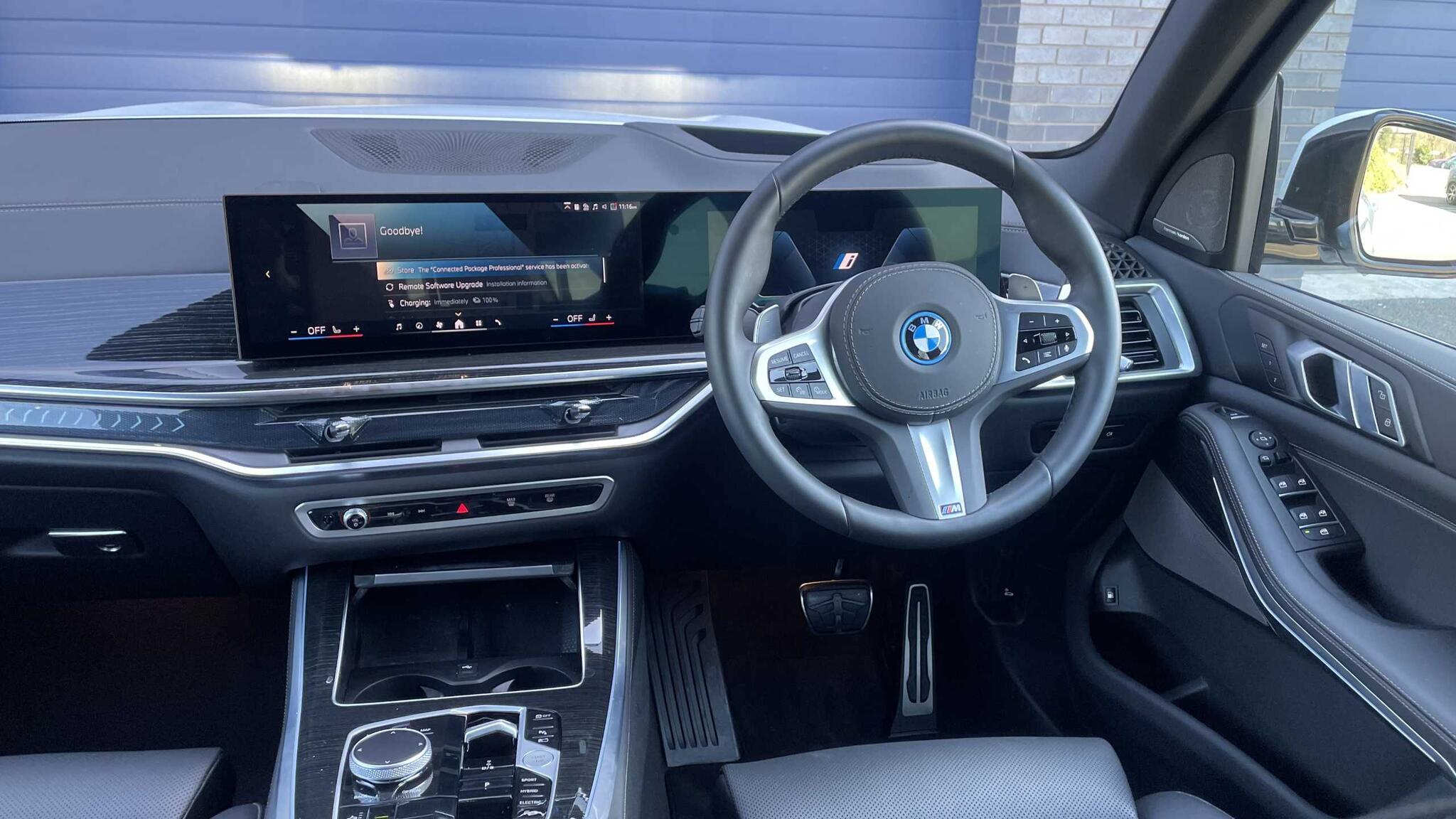 BMW X5 view 5