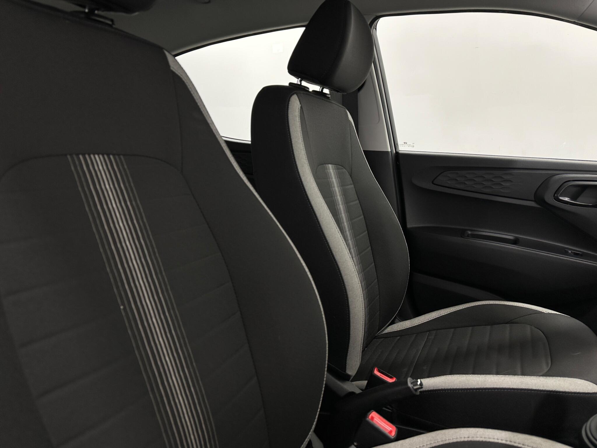 Hyundai I10 view 29