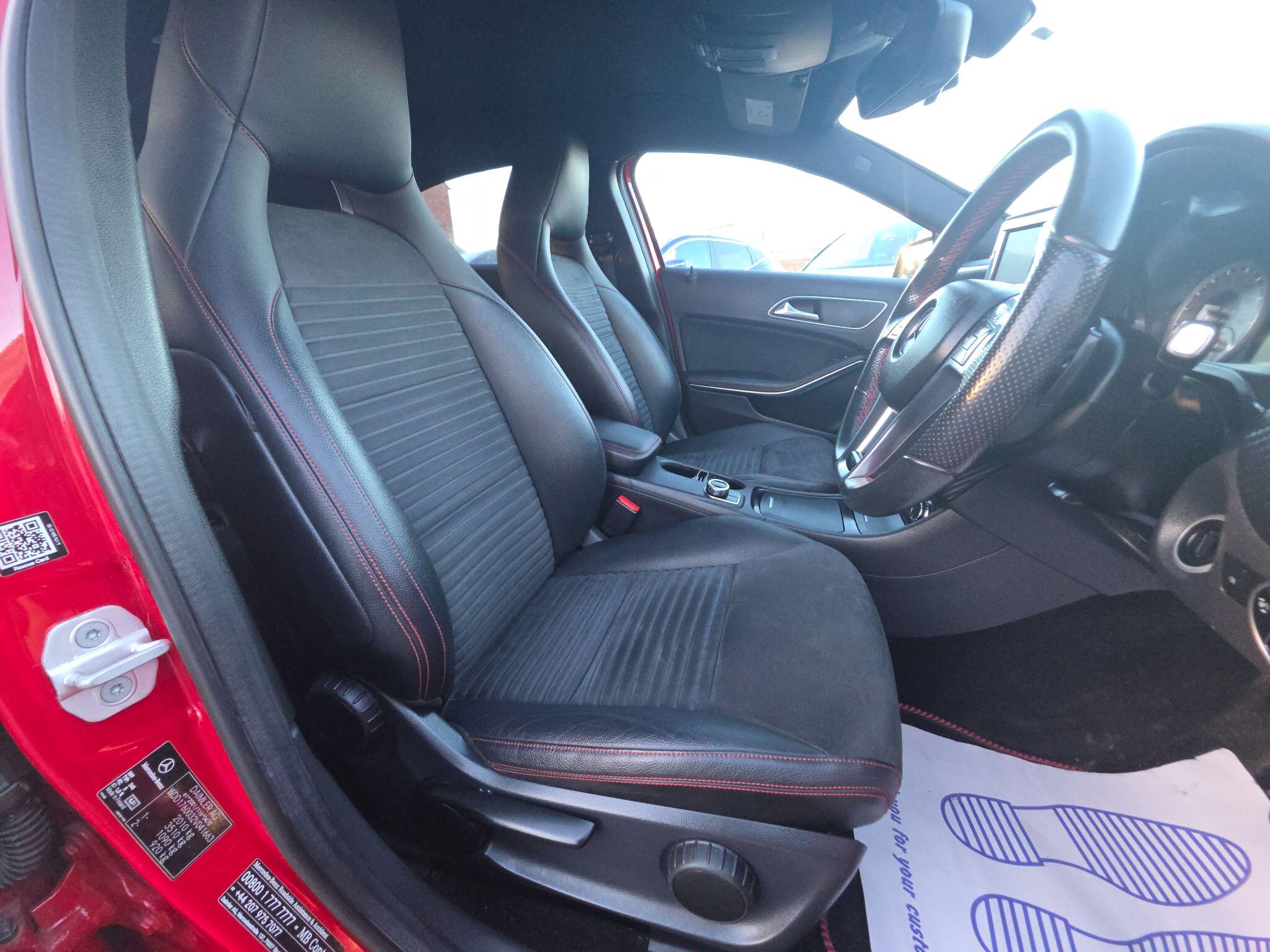 2015 Mercedes-Benz A Class image 18