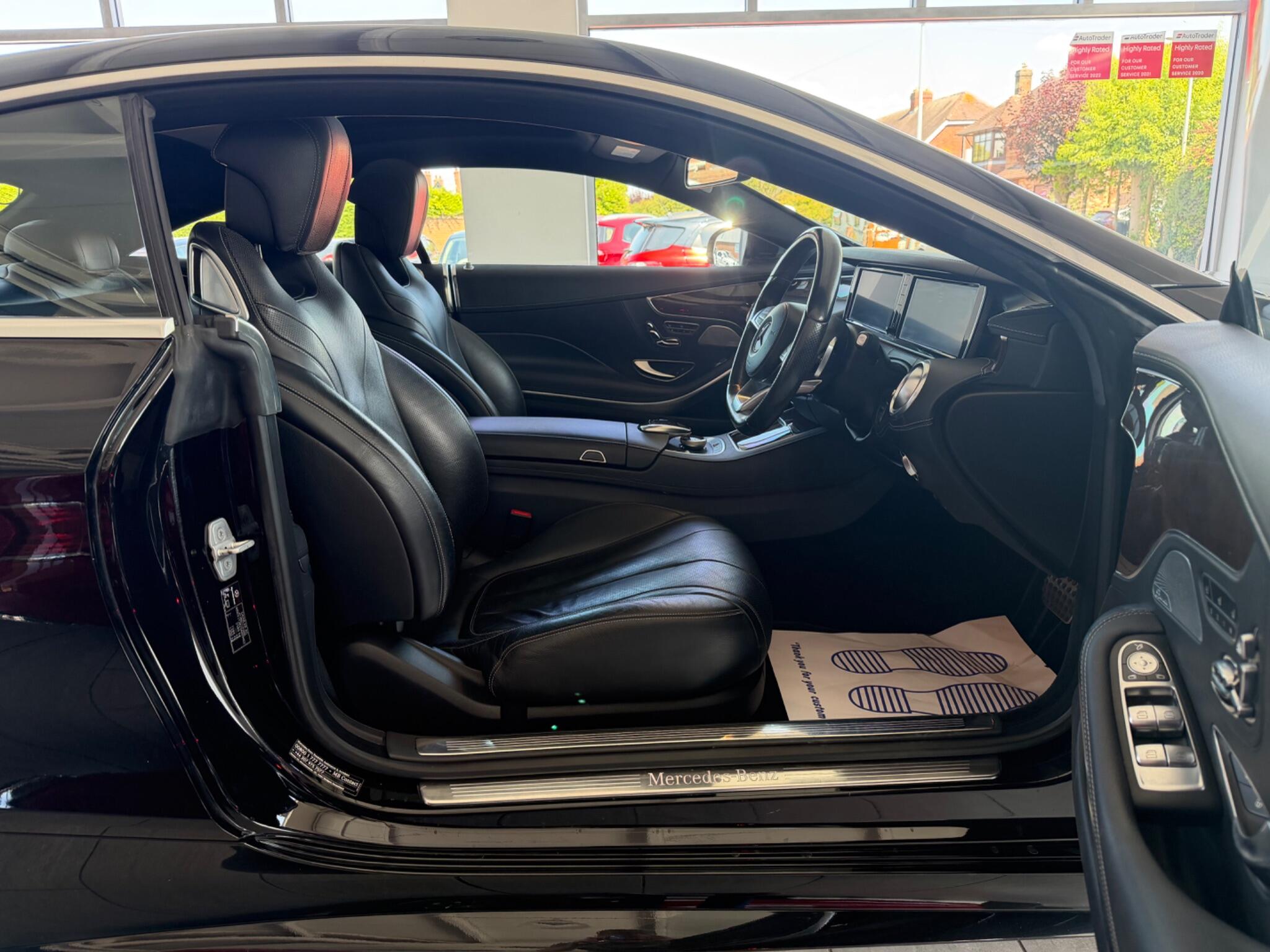 Mercedes-Benz S-Class view 2