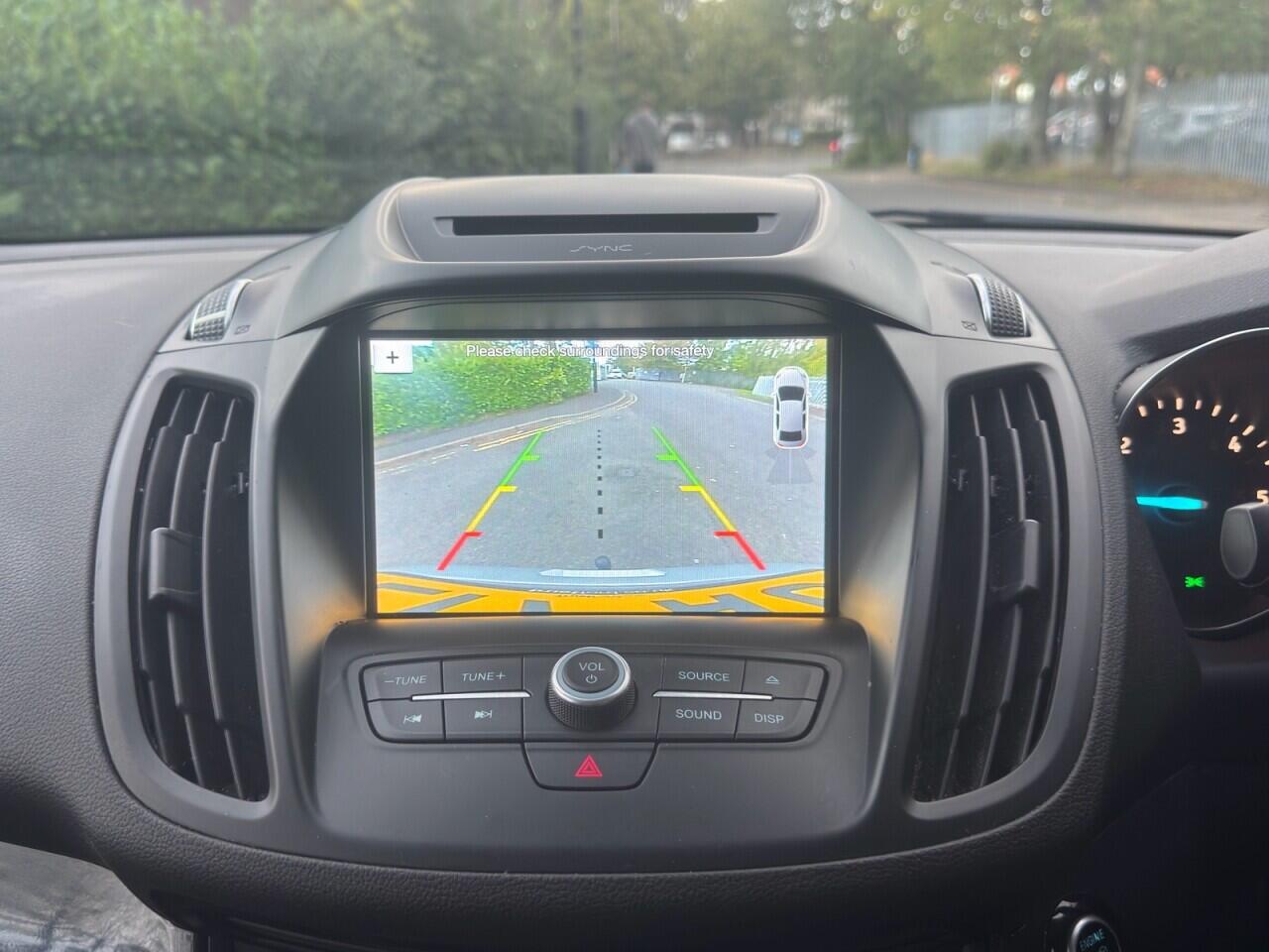 Ford Kuga view 22