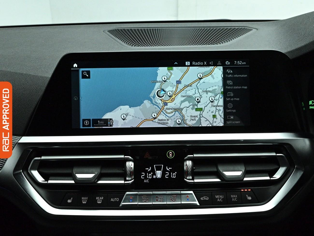 BMW 3 Series view 3