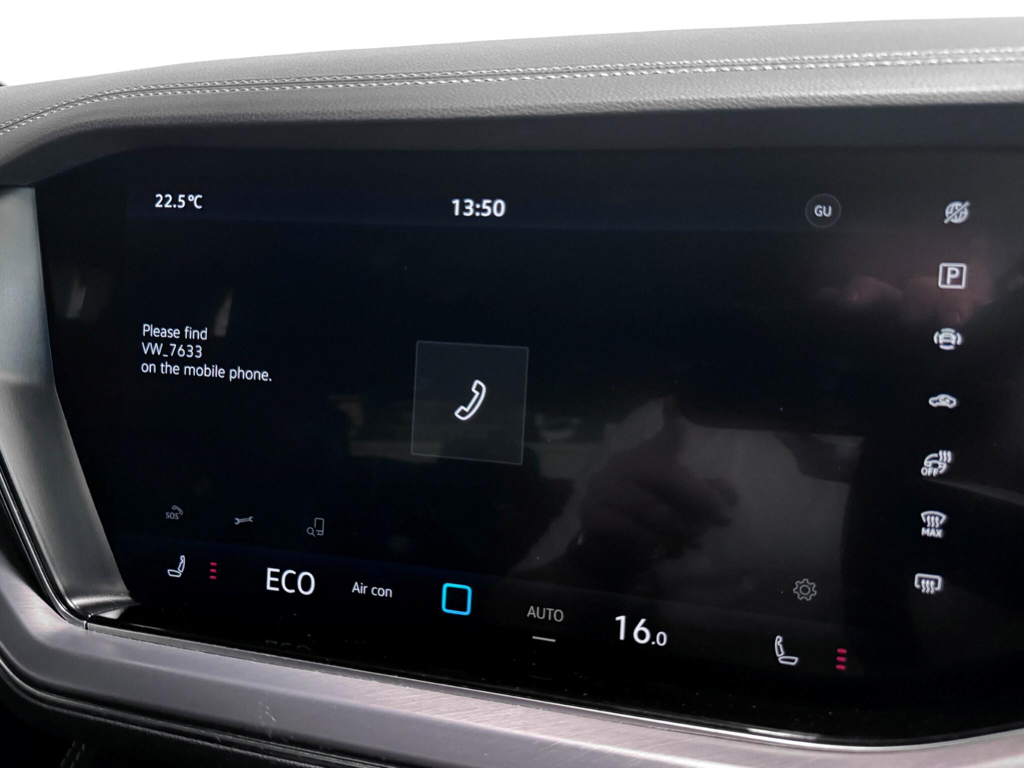 Volkswagen Touareg view 47