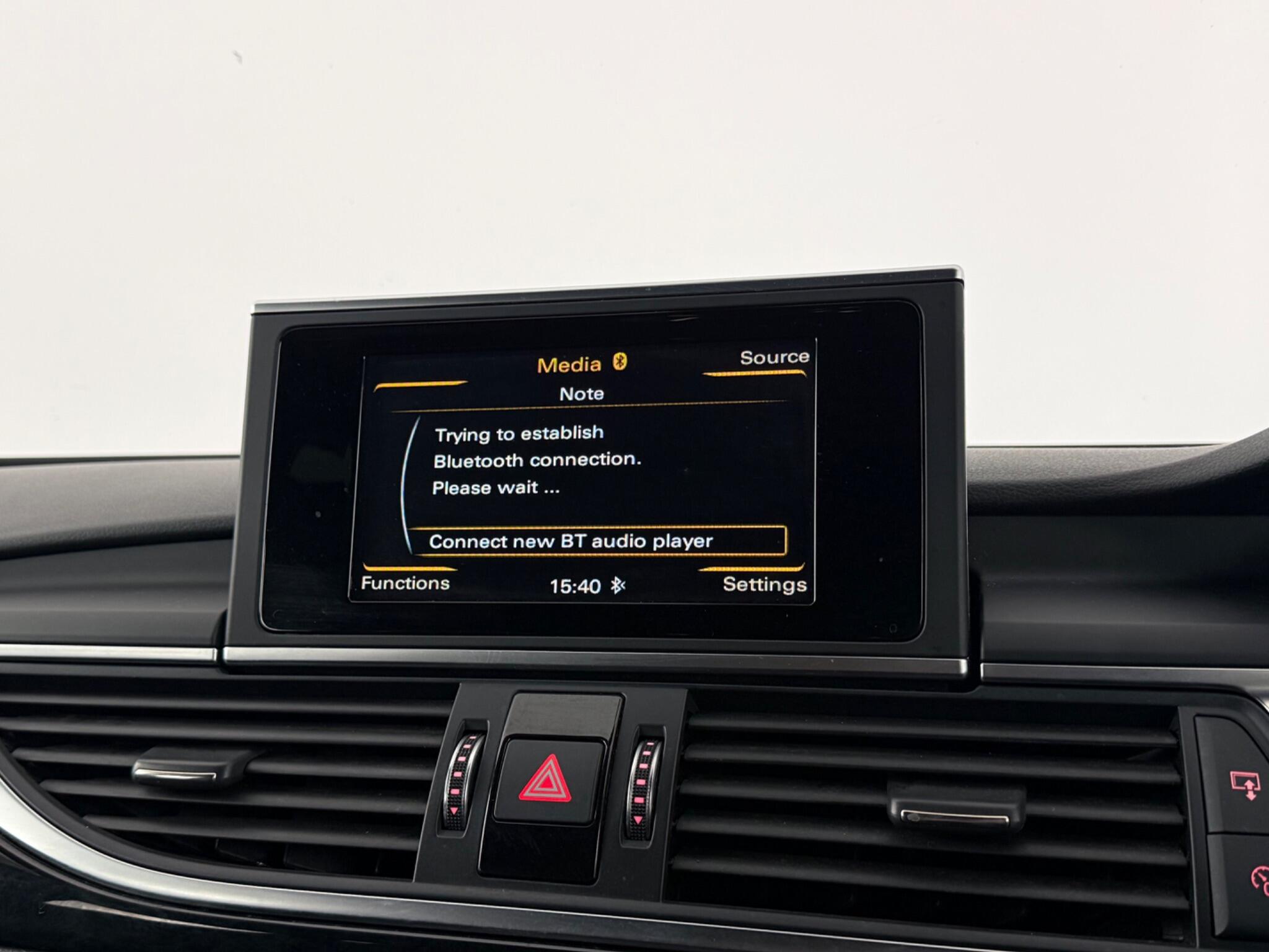 Audi A6 view 26