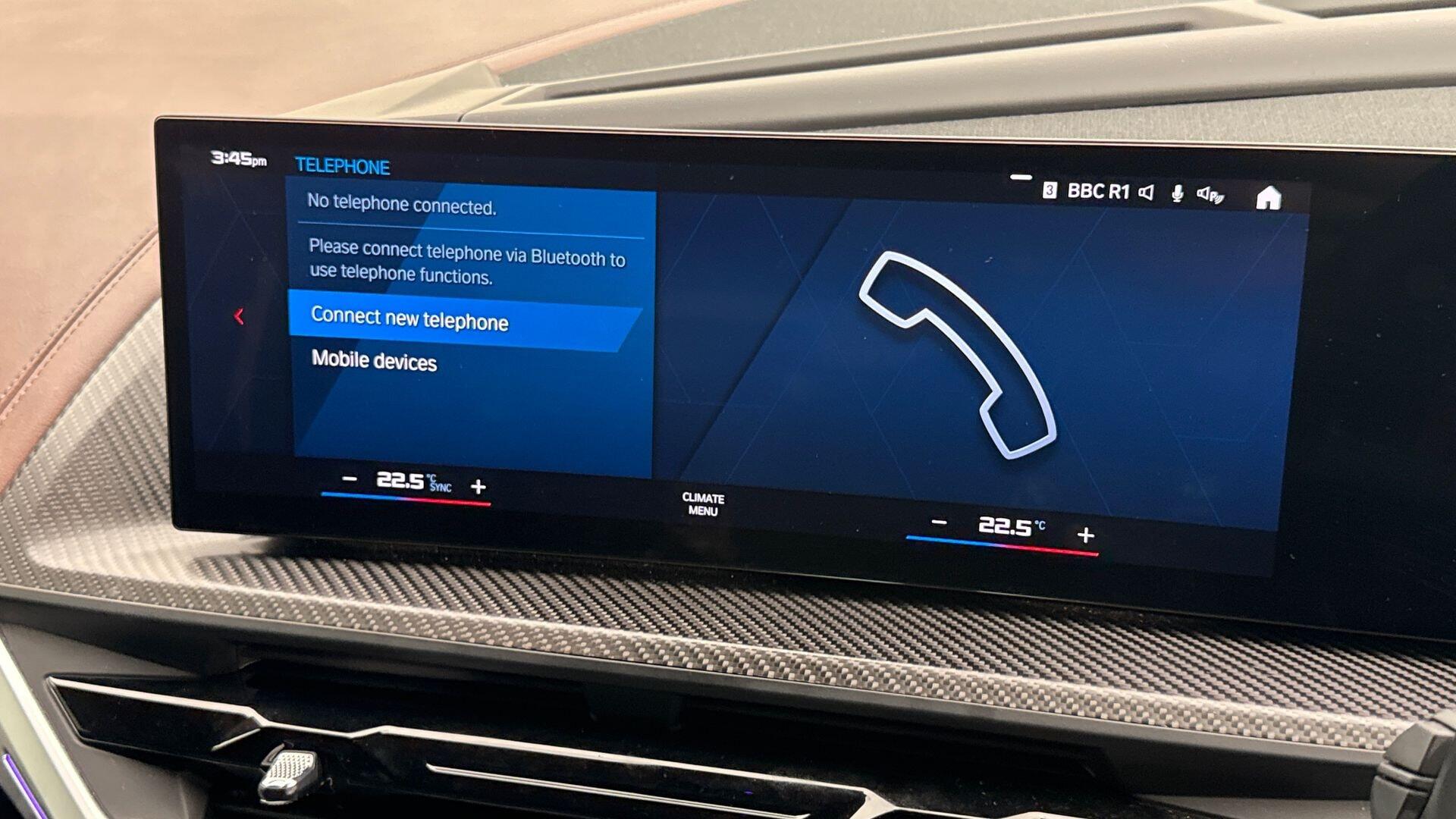 BMW XM view 32