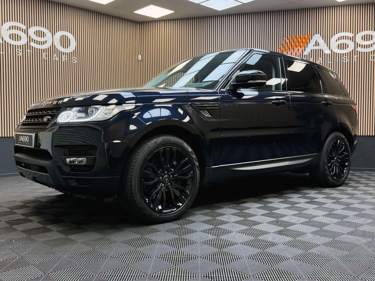 Land Rover Range Rover Sport view 3