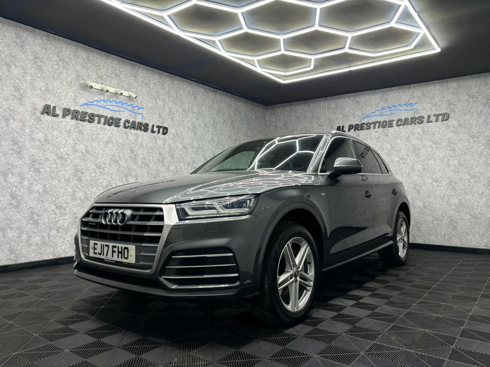 Audi Q5 main image