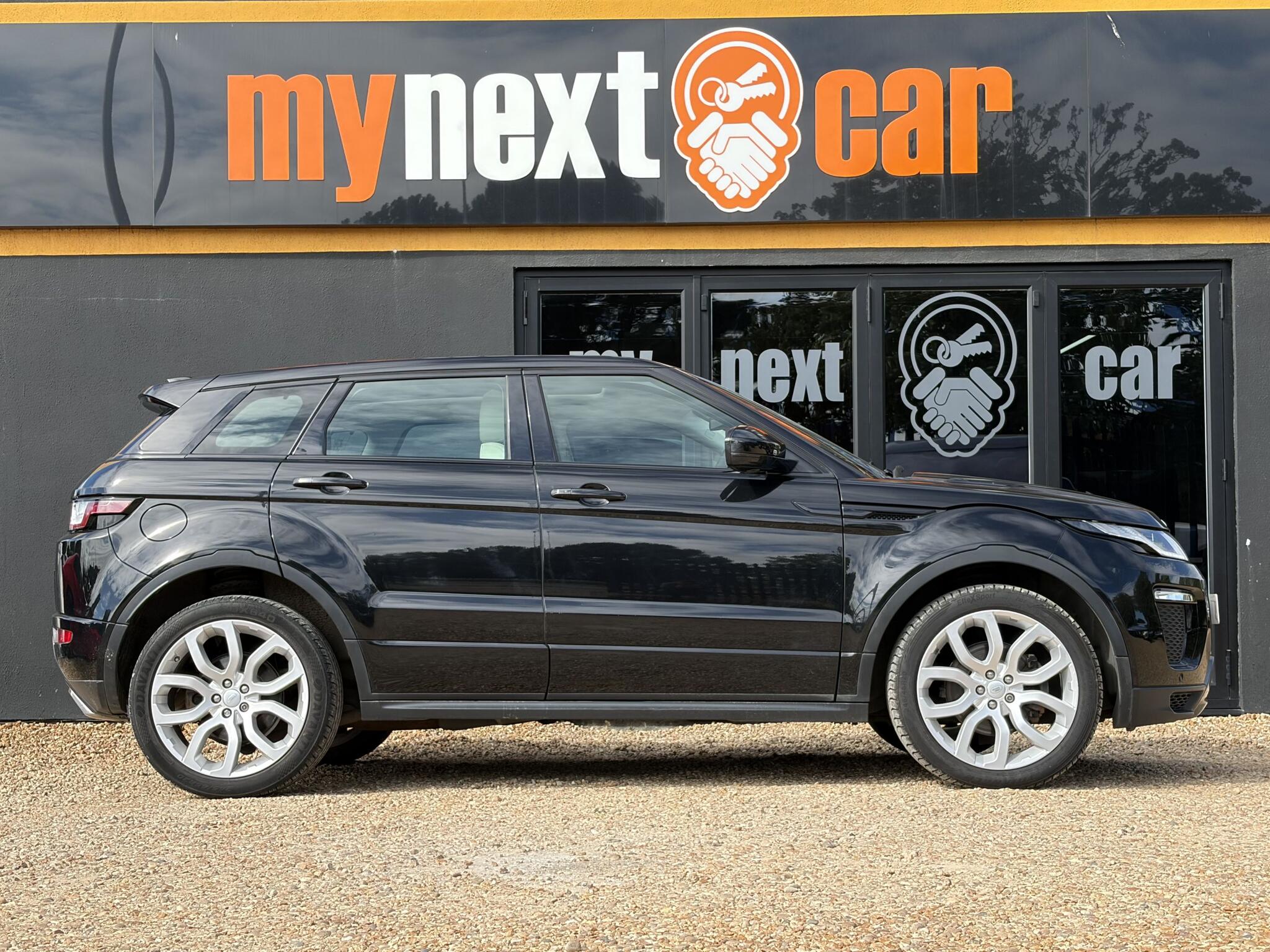 Land Rover Range Rover Evoque view 10