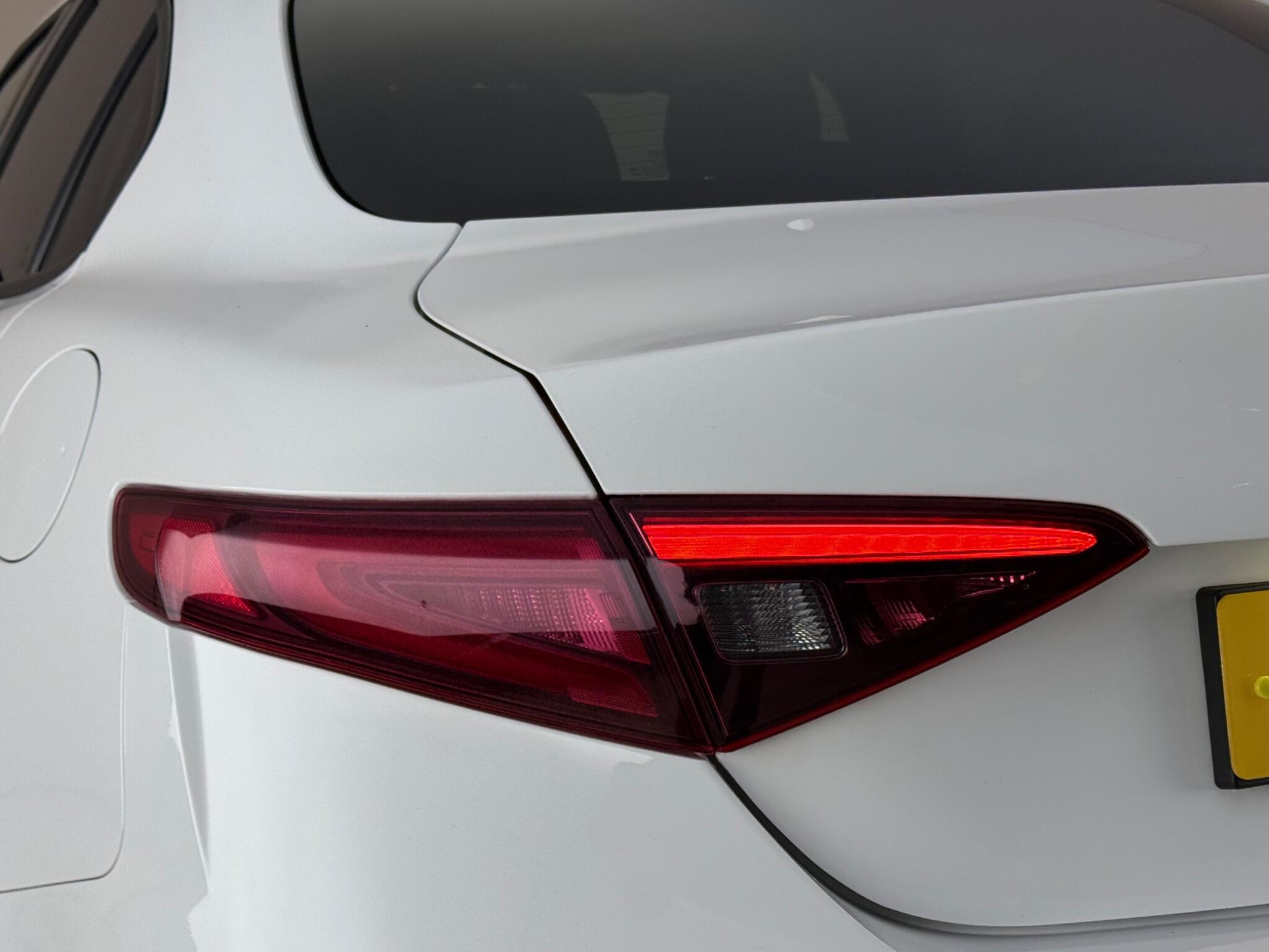 Alfa Romeo Giulia view 12
