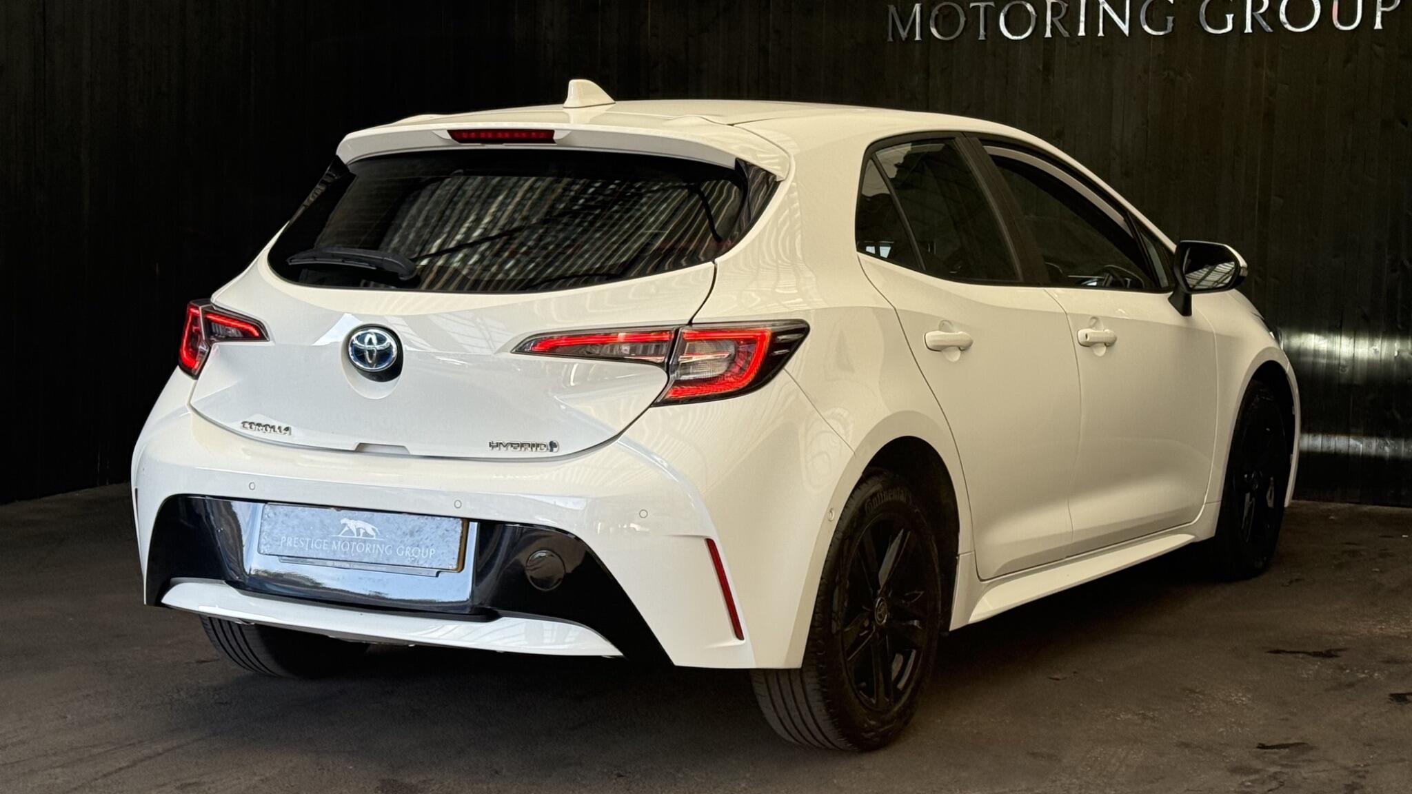 Toyota Corolla view 16