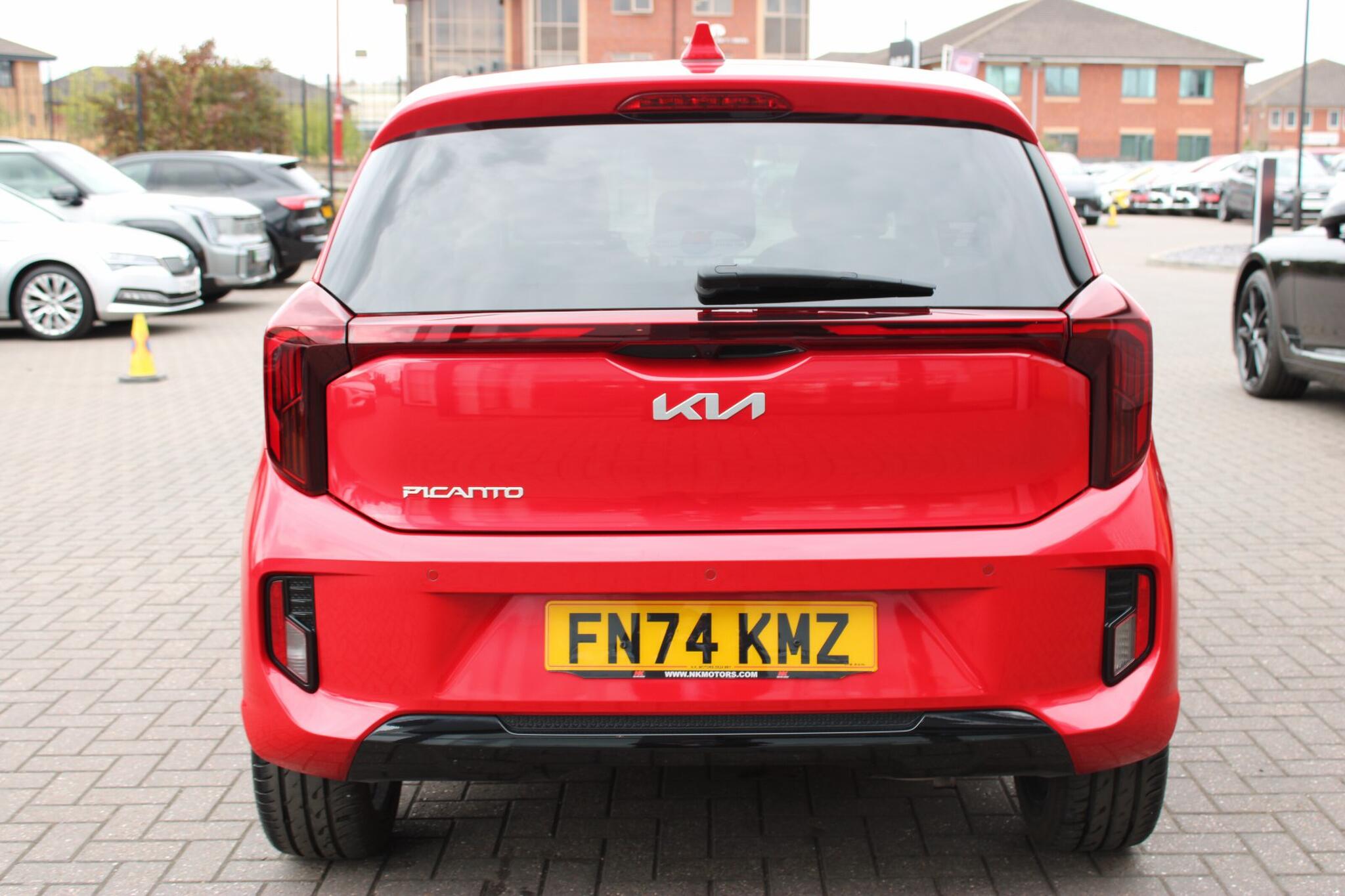 Kia Picanto view 6
