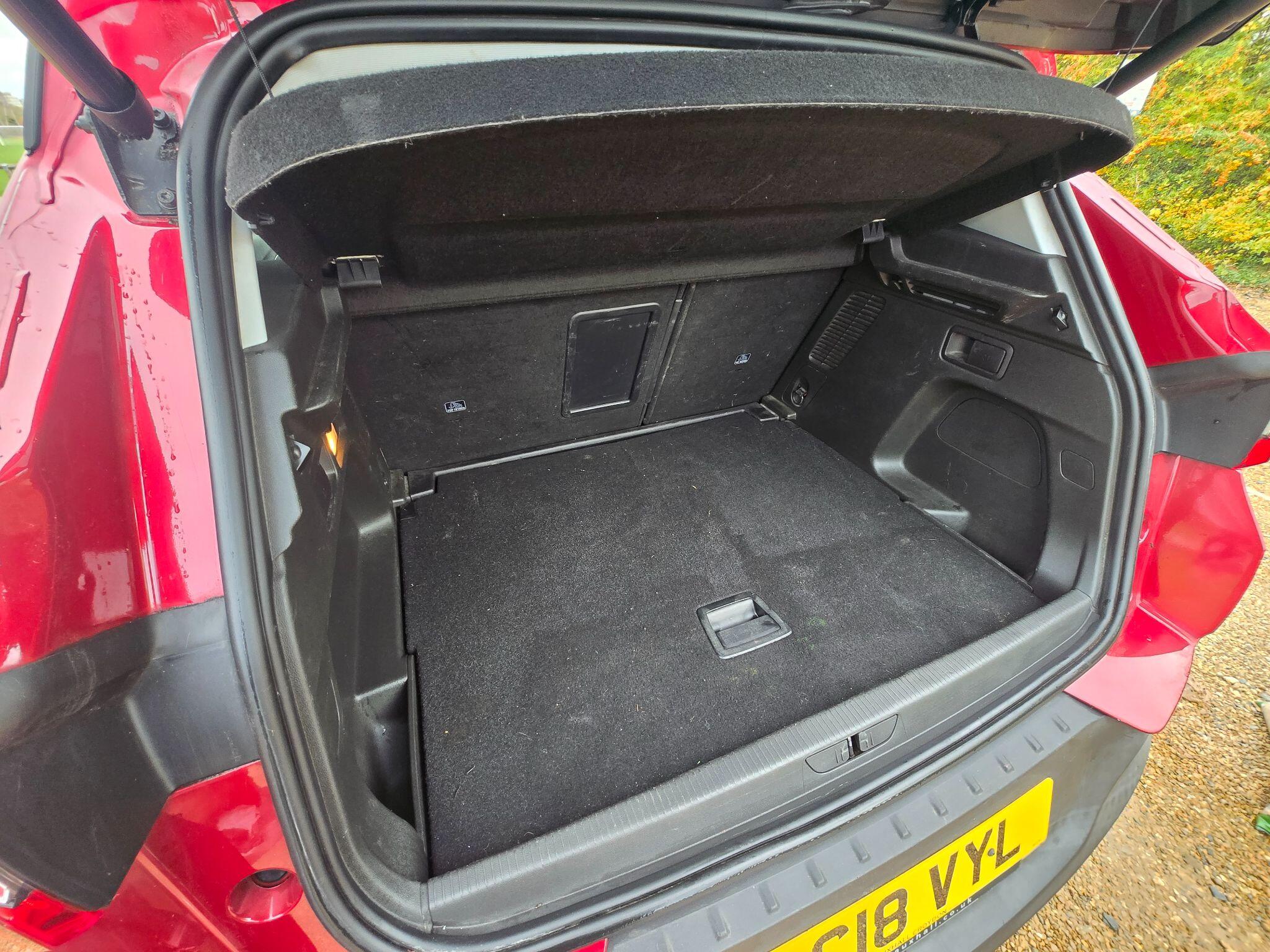 2018 Vauxhall Grandland X 1.6 Turbo D BlueInjection Elite Nav Auto Euro 6 (s/s) 5dr • 63,000 miles image 37