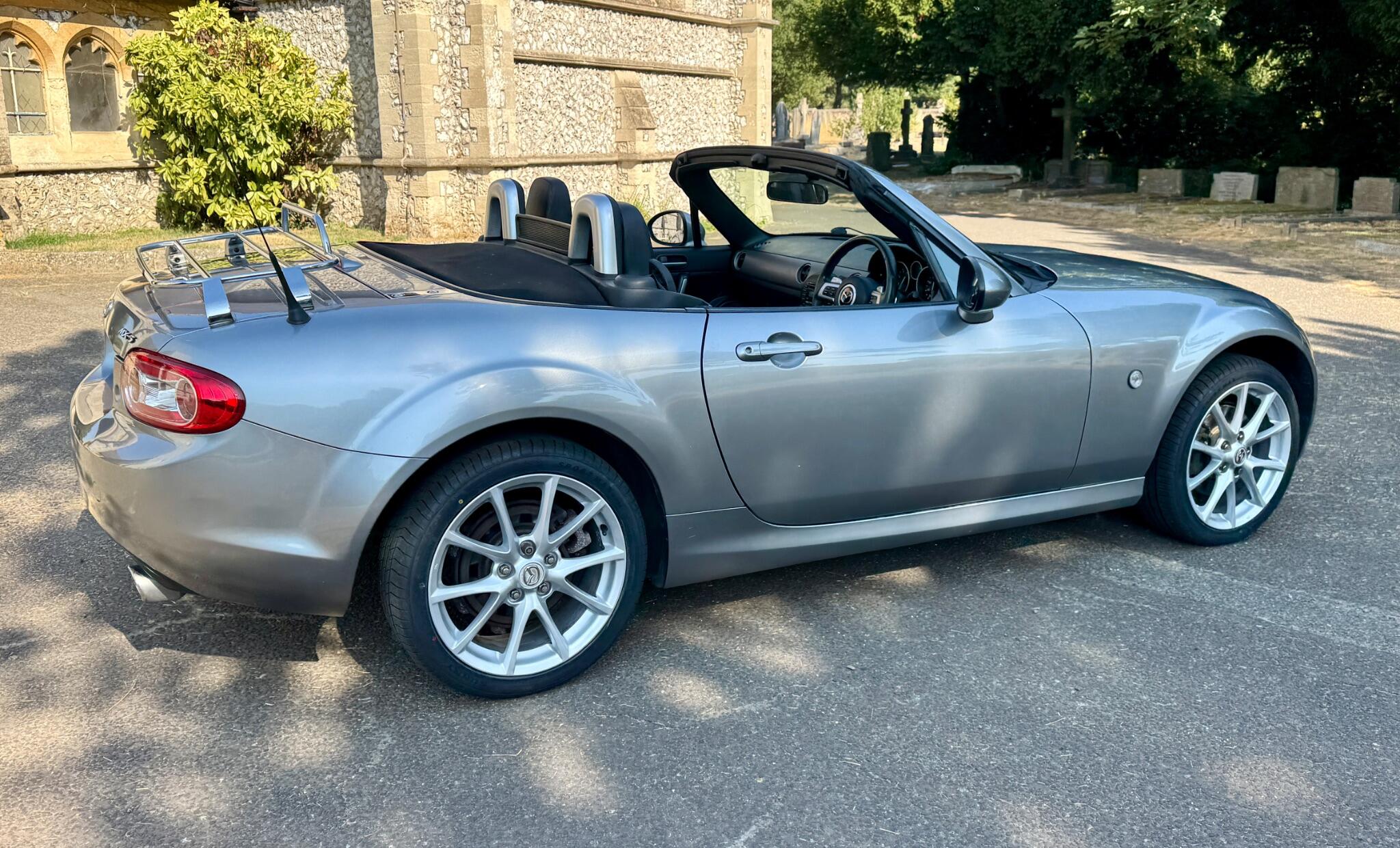 Mazda MX-5 view 20