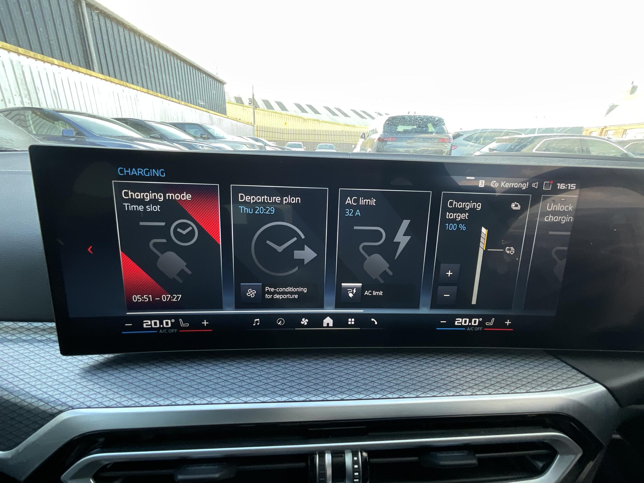 BMW i4 view 30