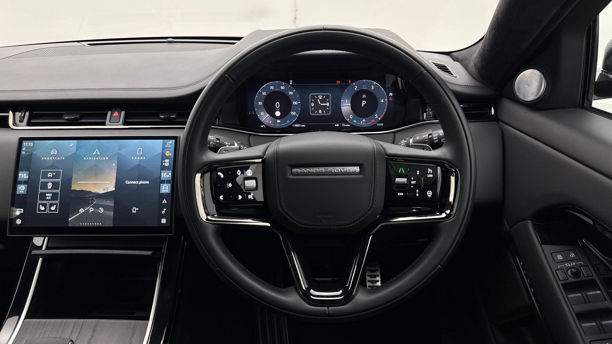 Land Rover Range Rover Evoque view 15