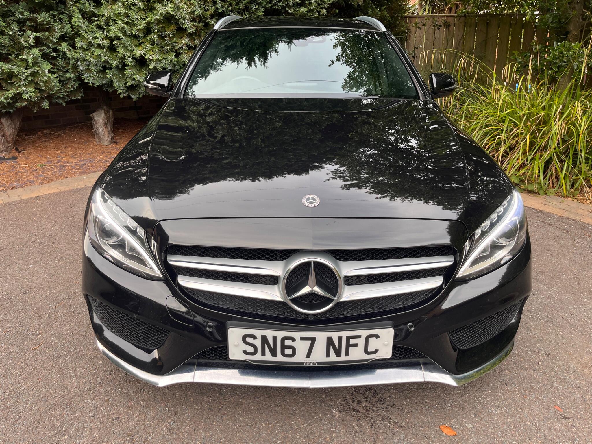 Mercedes-Benz C-Class view 23
