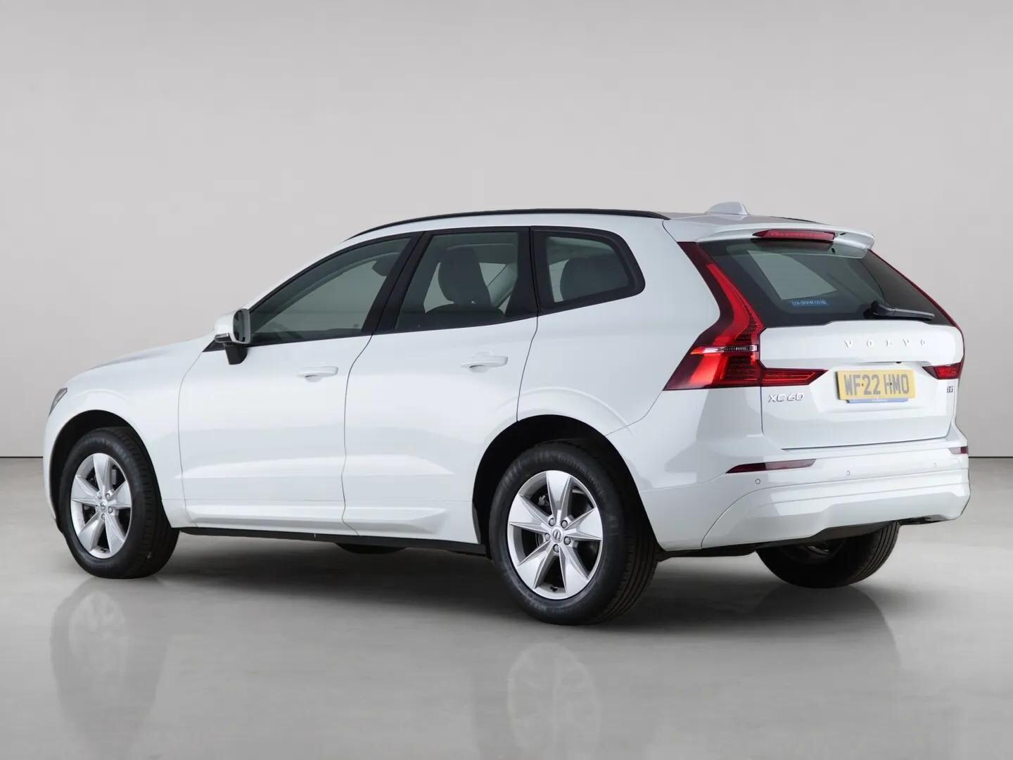 Volvo XC60 view 9