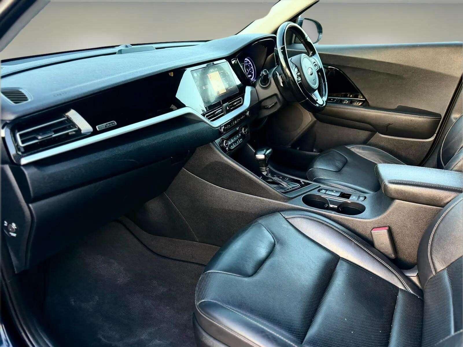 Kia Niro view 54