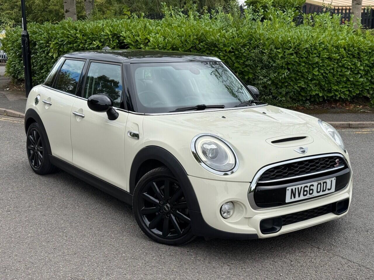 Mini Cooper main image