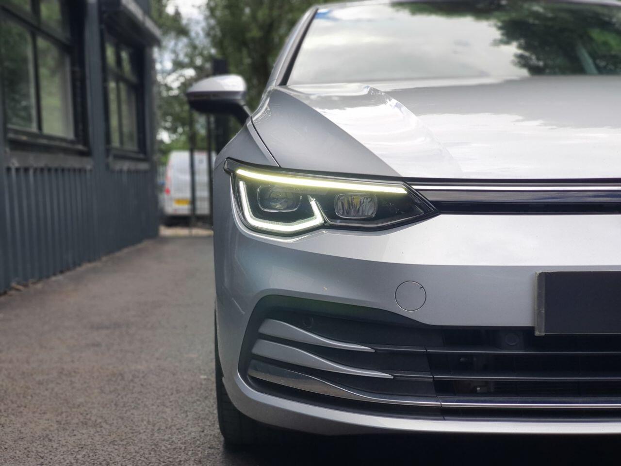 Volkswagen Golf view 13
