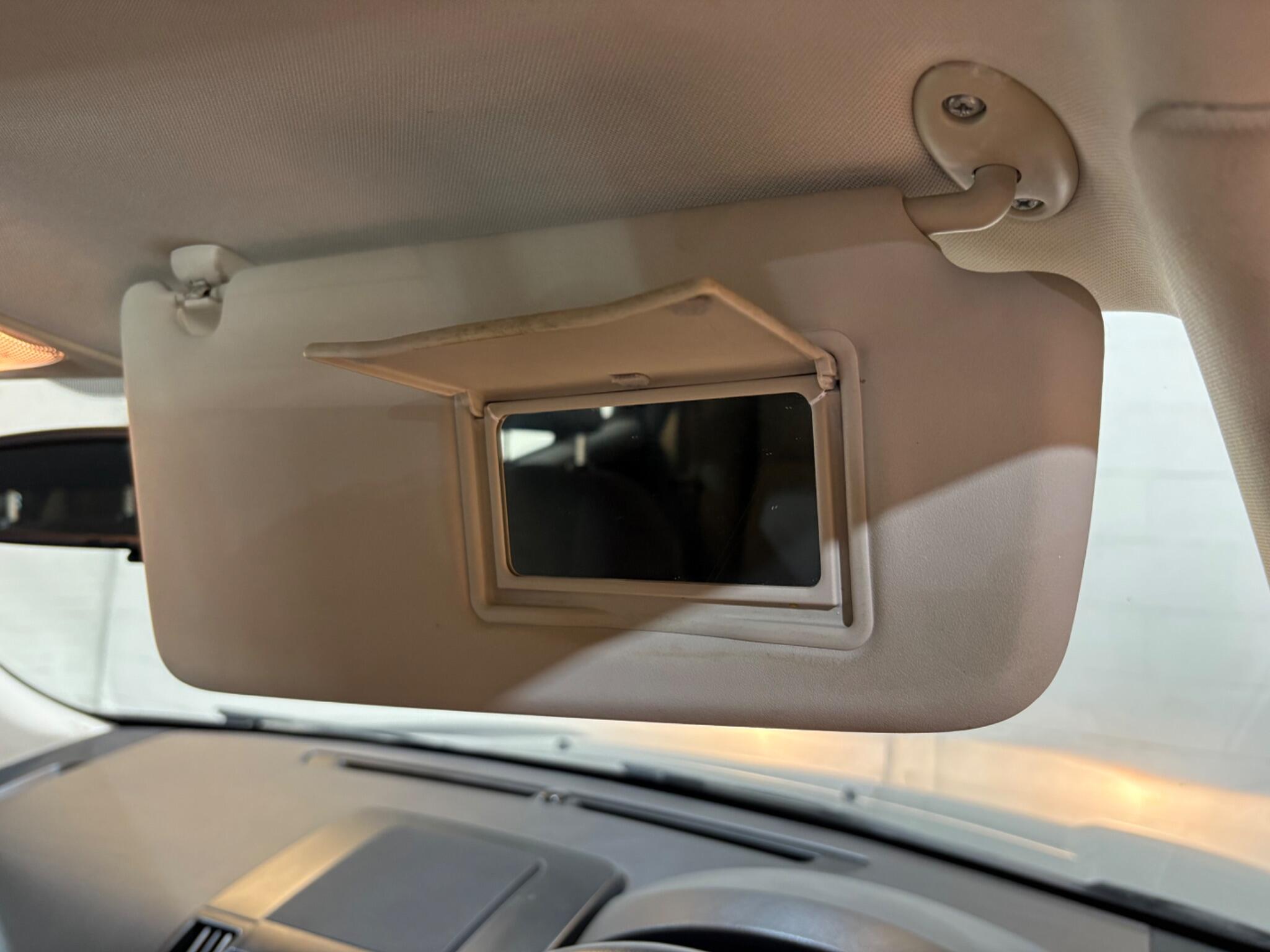 Land Rover Freelander 2 view 61