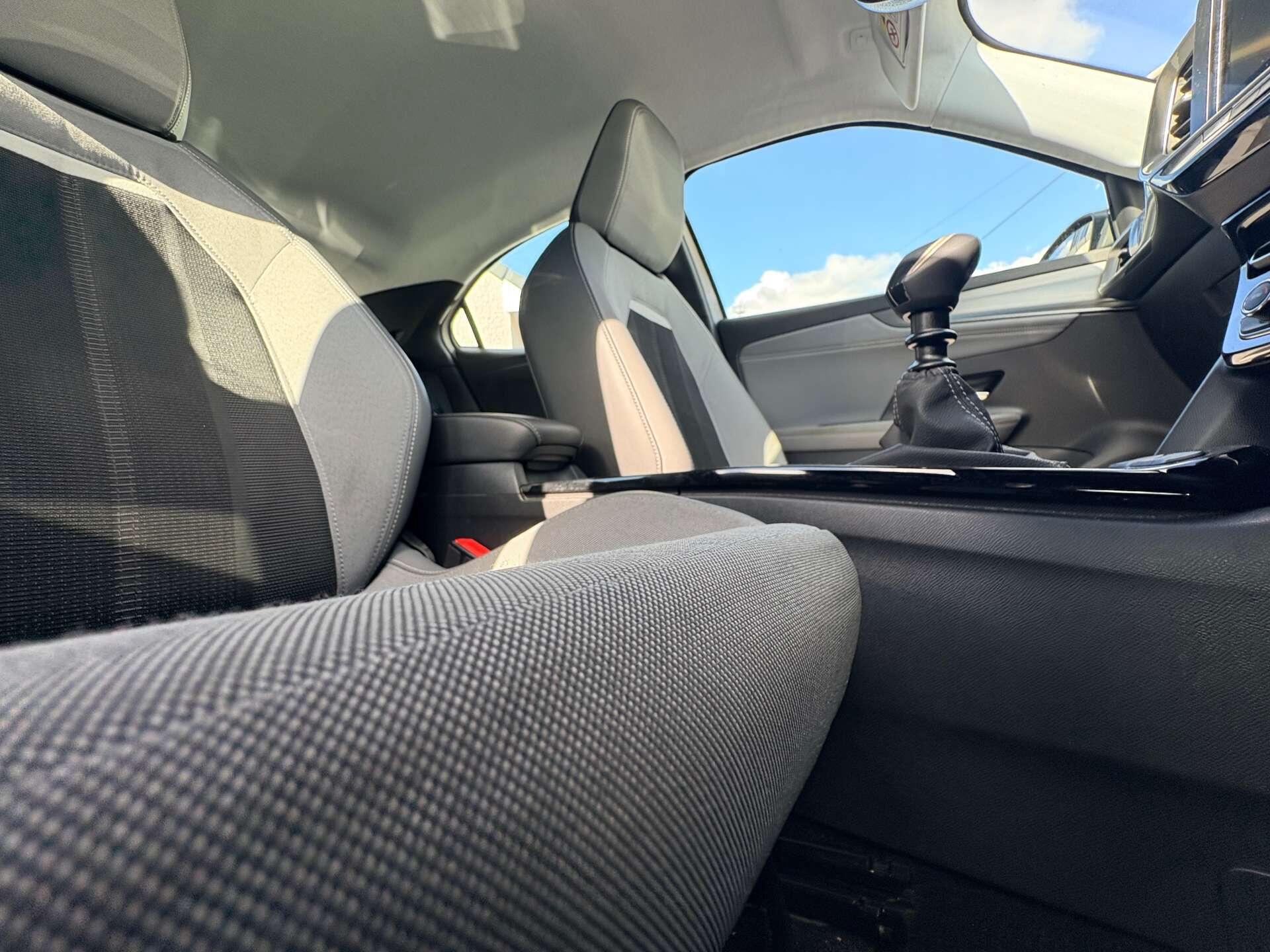 Vauxhall Mokka view 11