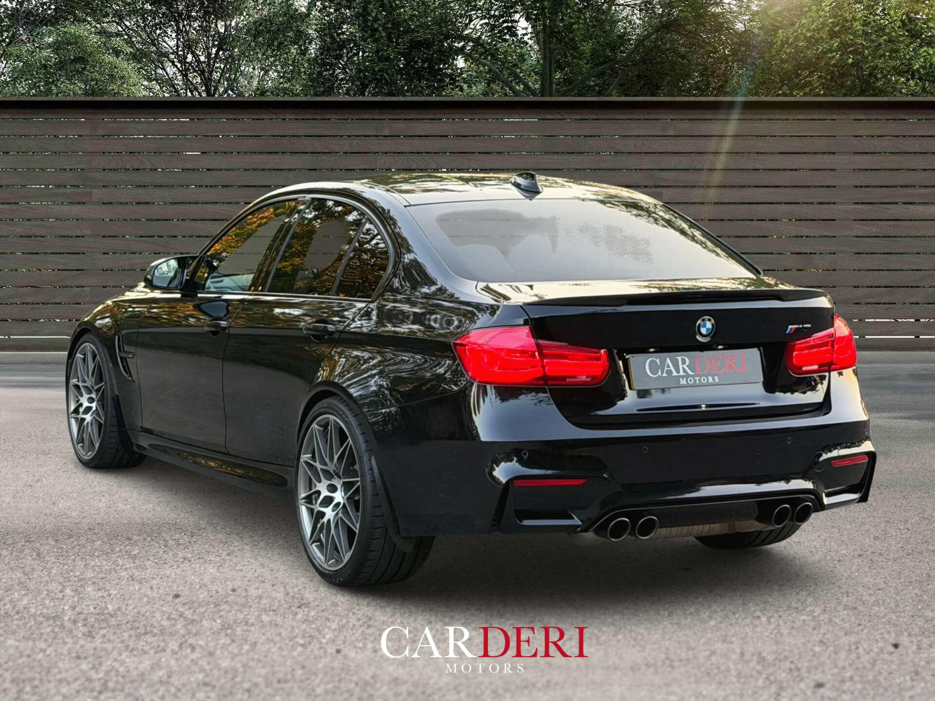 BMW M3 view 3