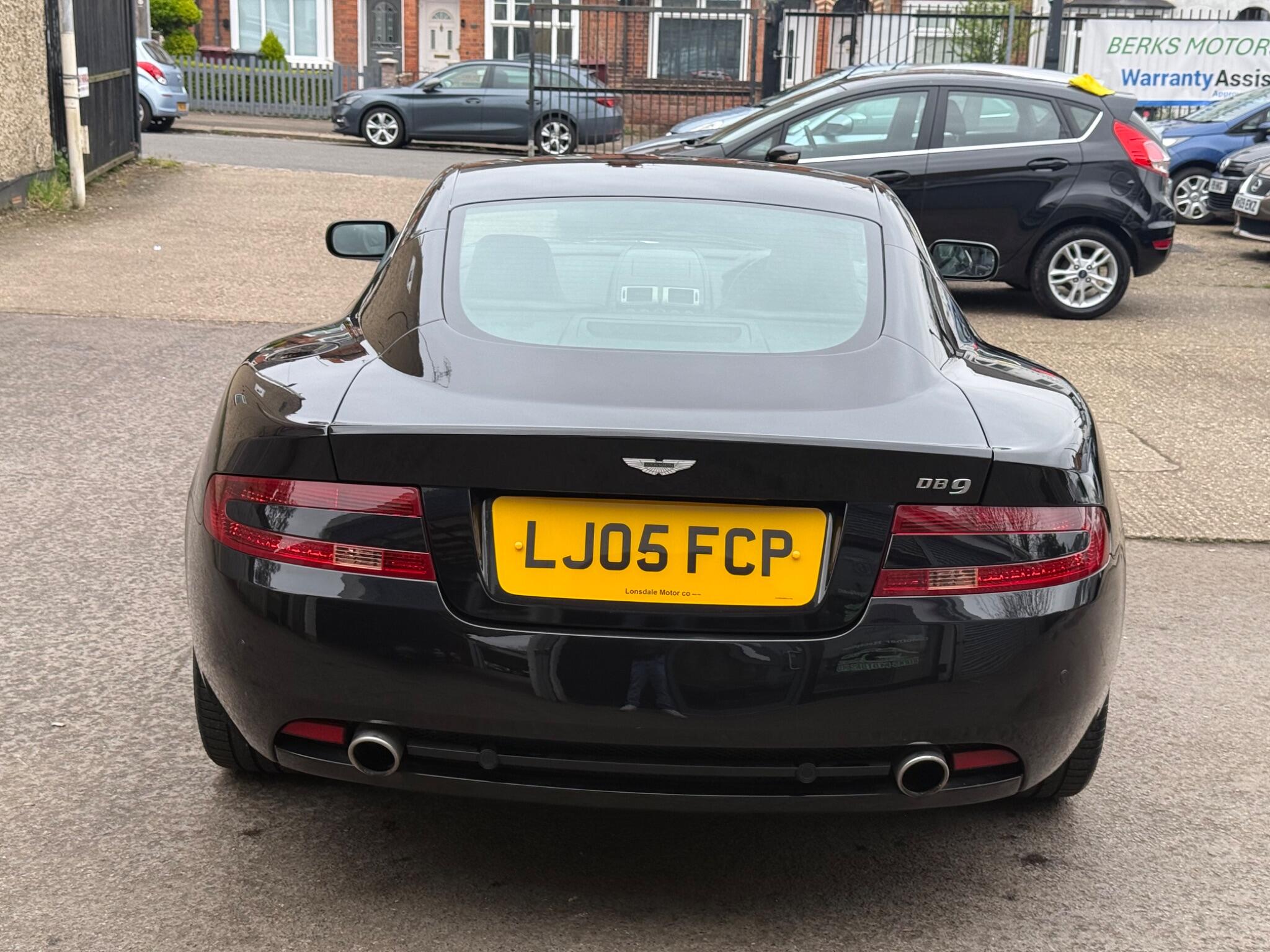 2005 Aston Martin DB9 5.9 Coupe 2dr Petrol Seq (394 g/km, 450 bhp) image 21