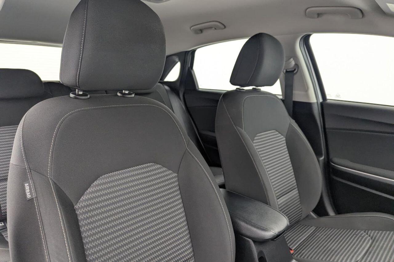 Kia Ceed view 15
