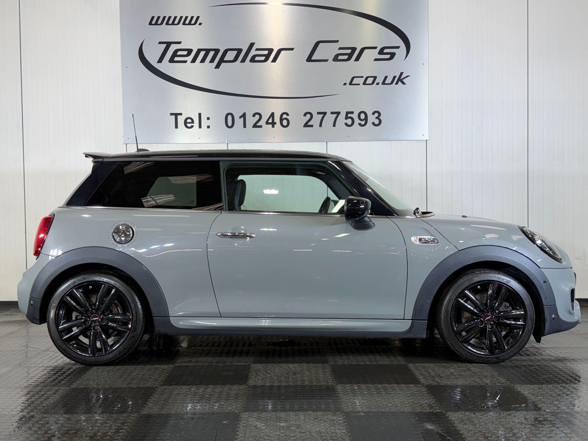 Mini Hatch view 3
