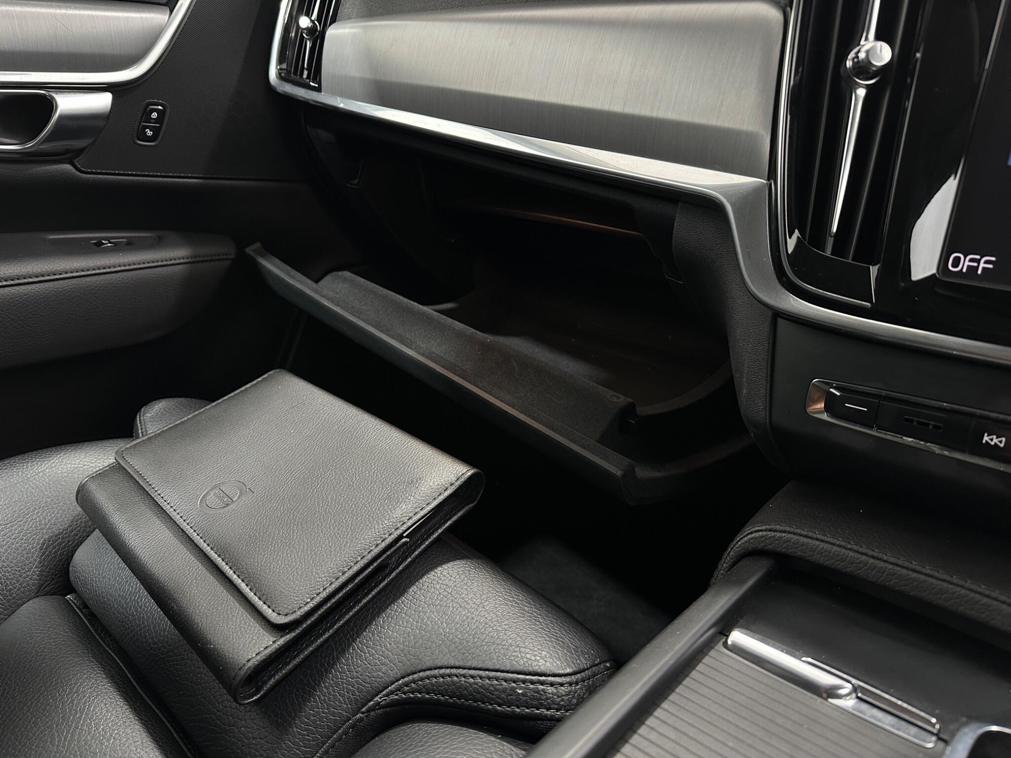 Volvo V90 view 27