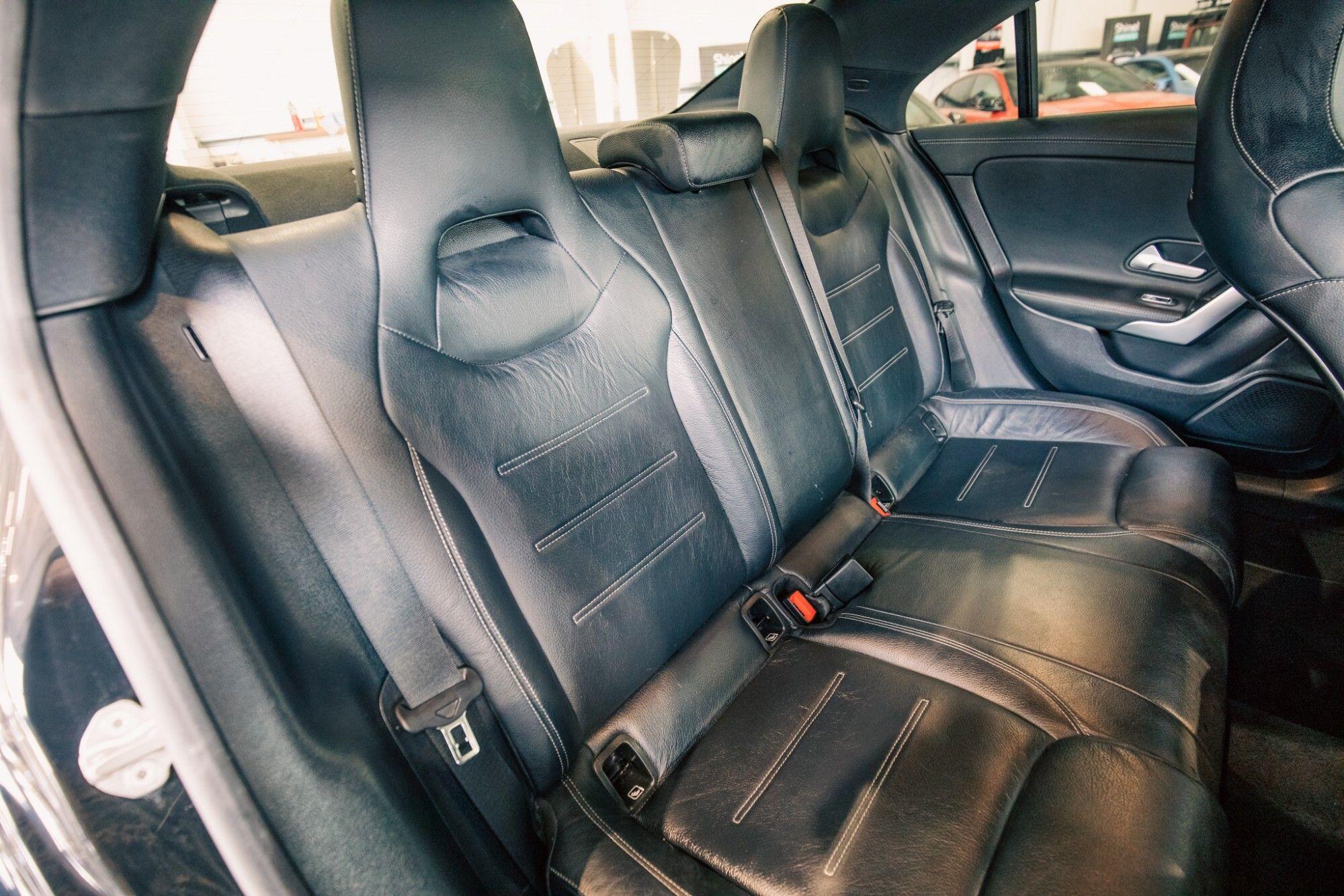 Mercedes-Benz Cla view 9