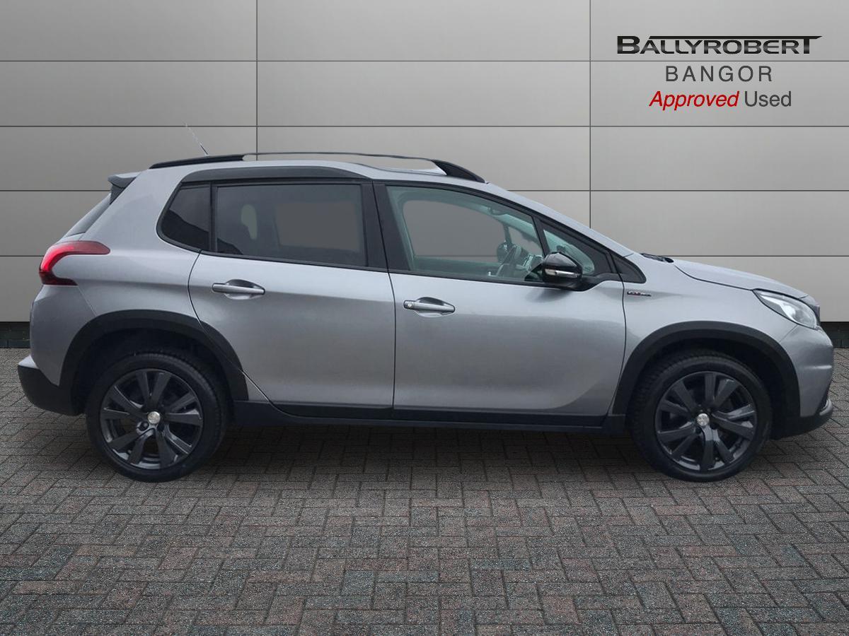 Peugeot 2008 view 9