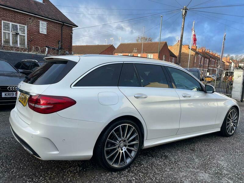 2016 Mercedes-Benz C Class image 23