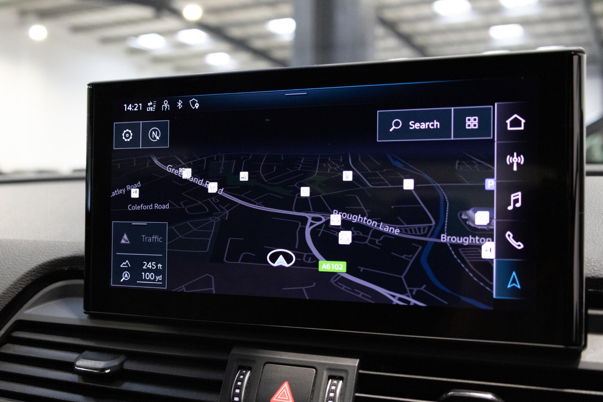 Audi Q5 view 20