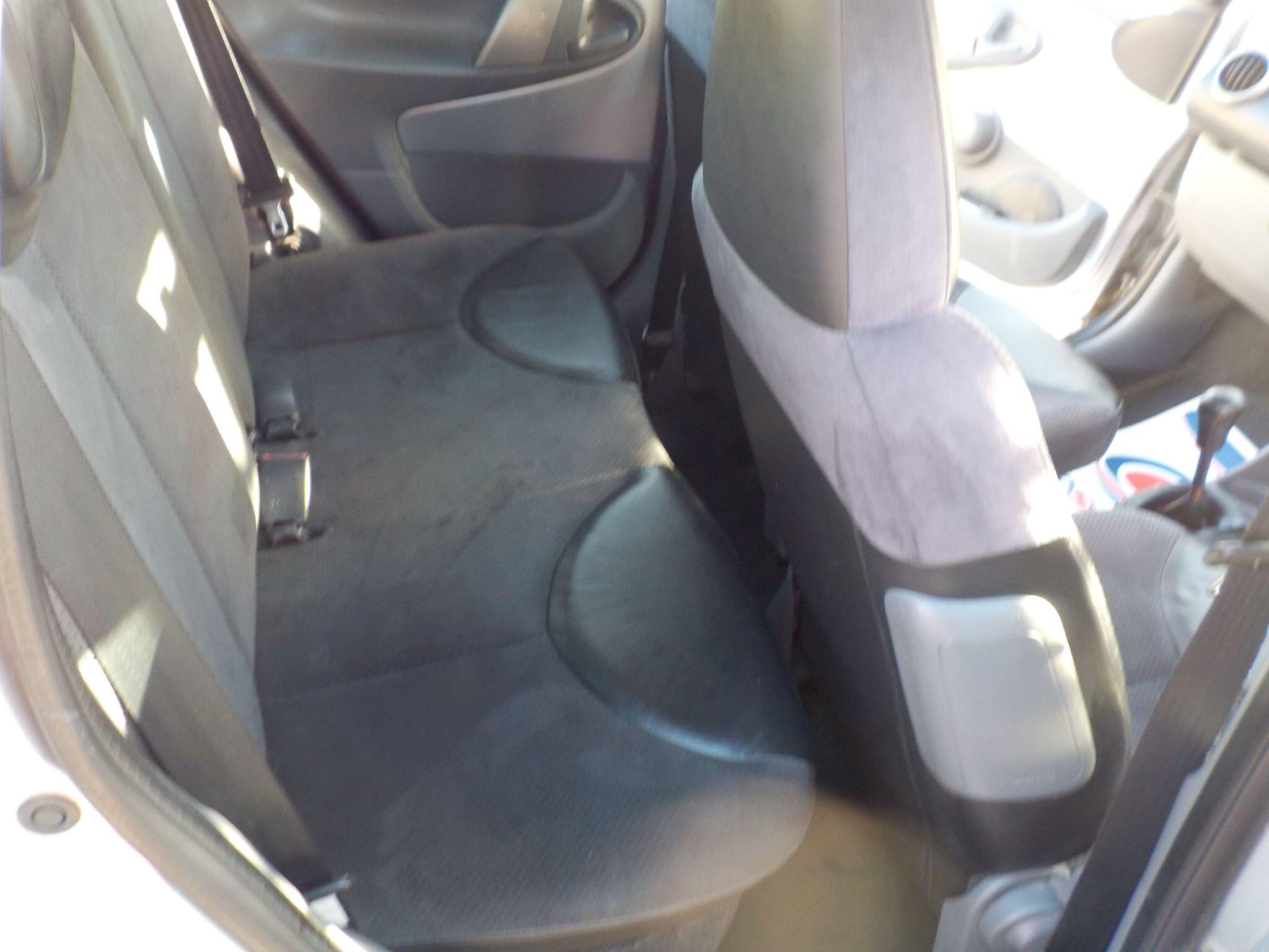 Toyota AYGO 1.0 VVT-i Platinum Euro 4 5dr