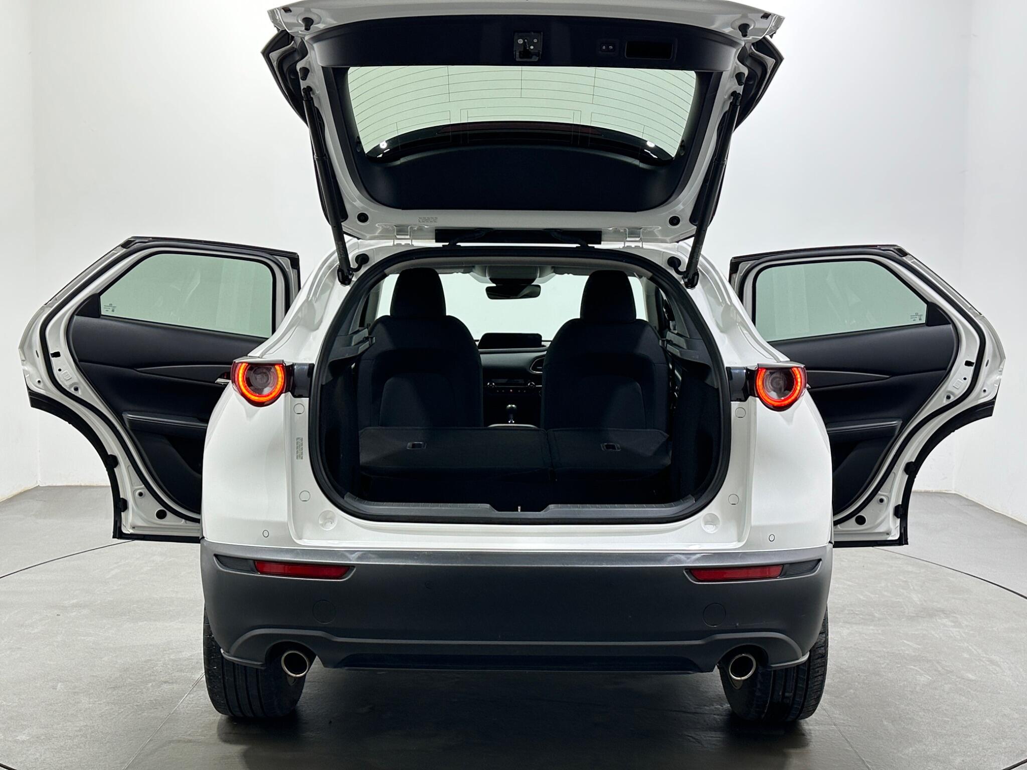 Mazda CX-30 view 45