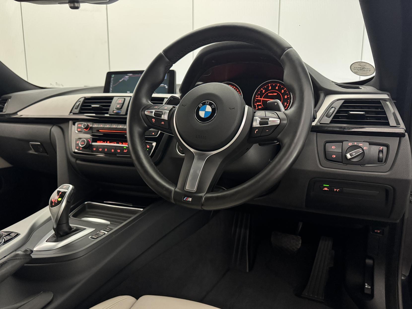 BMW 4 Series view 52