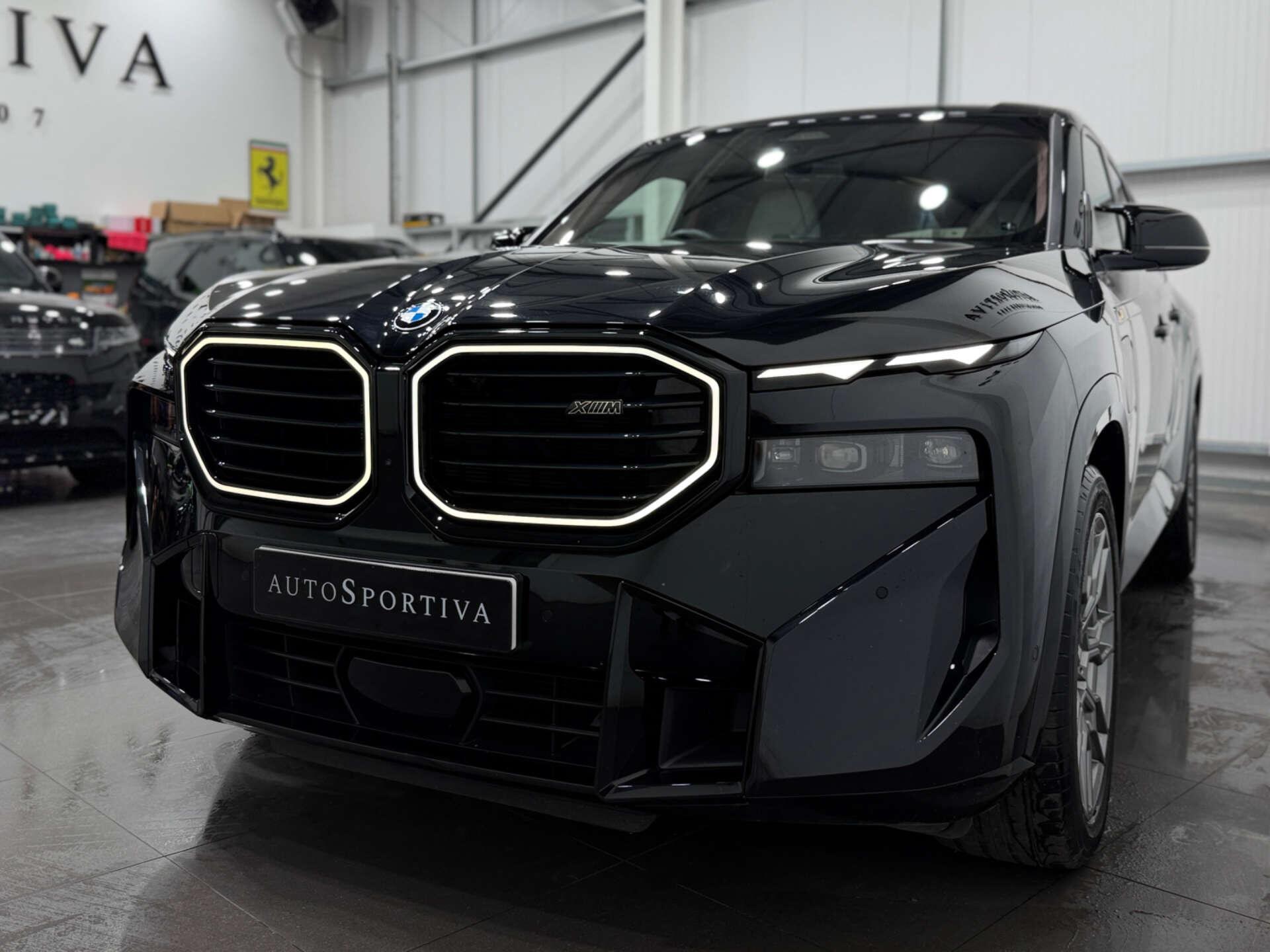 BMW XM view 9