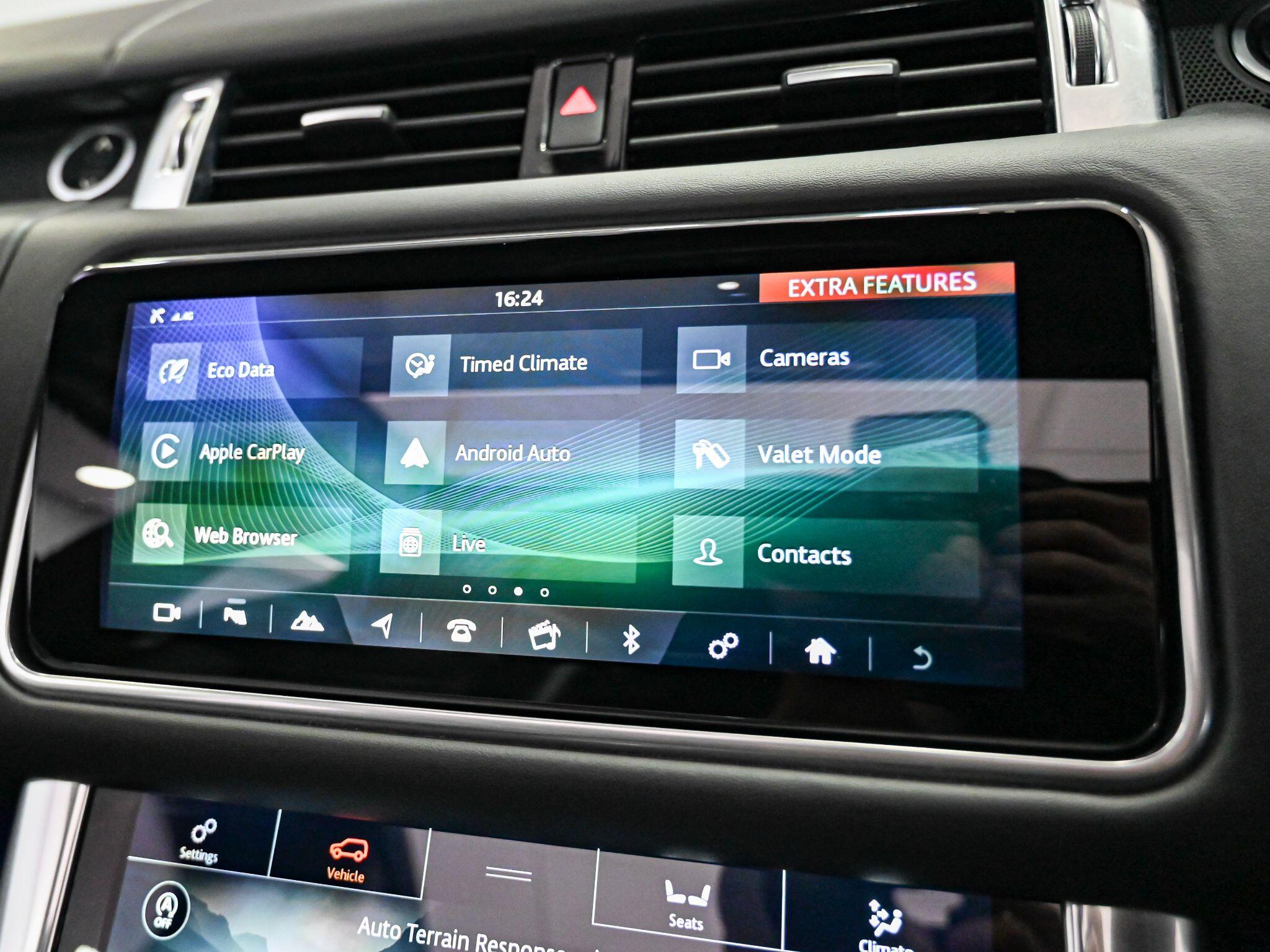 Land Rover Range Rover Sport view 12