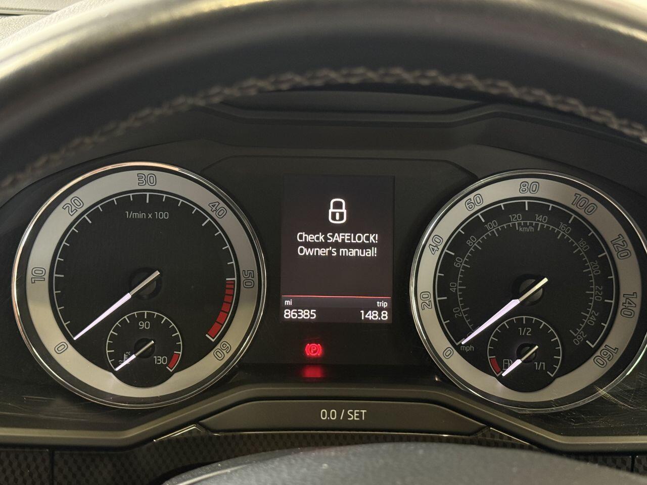 Skoda Superb view 42