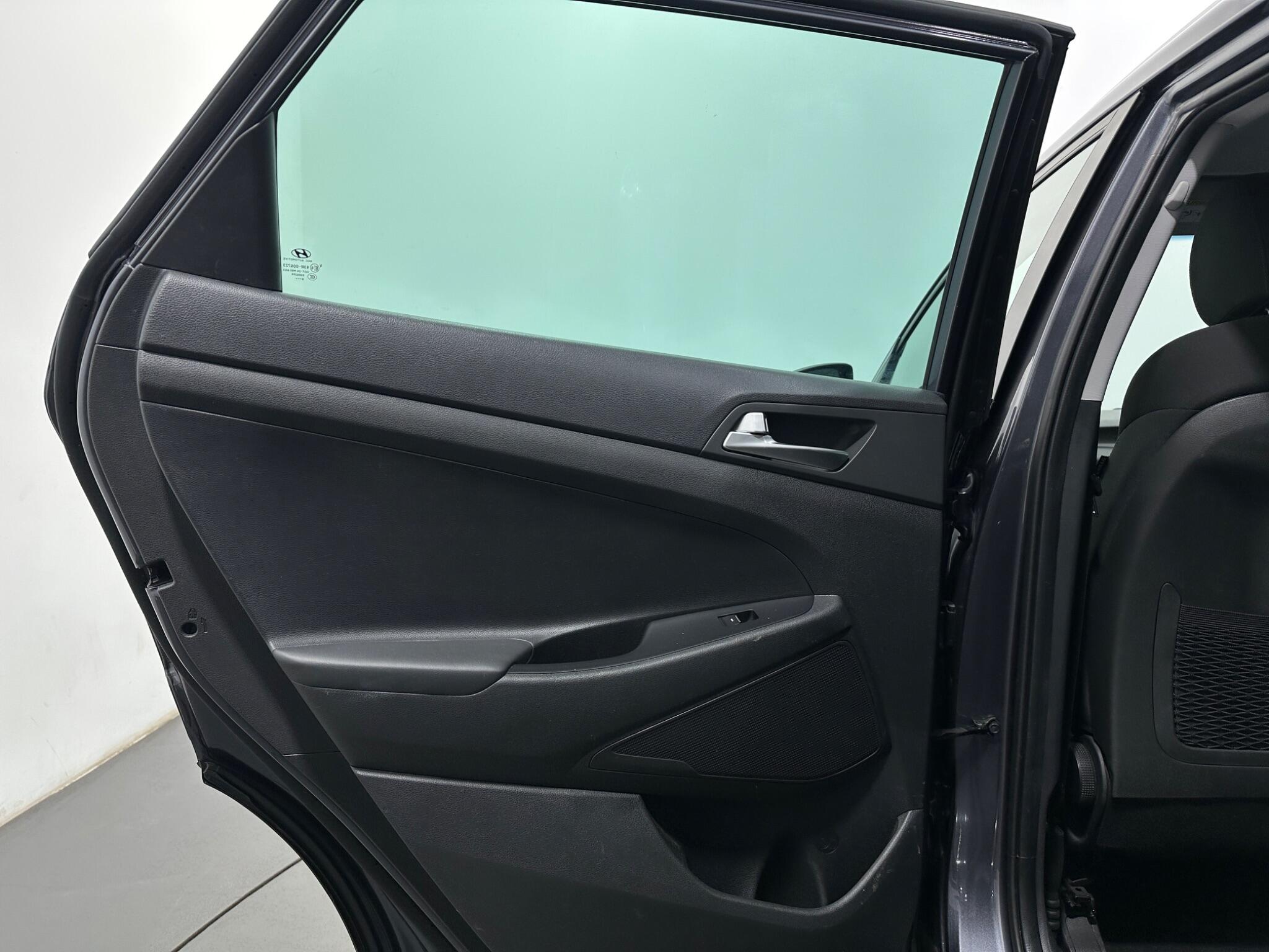 Hyundai Tucson view 37